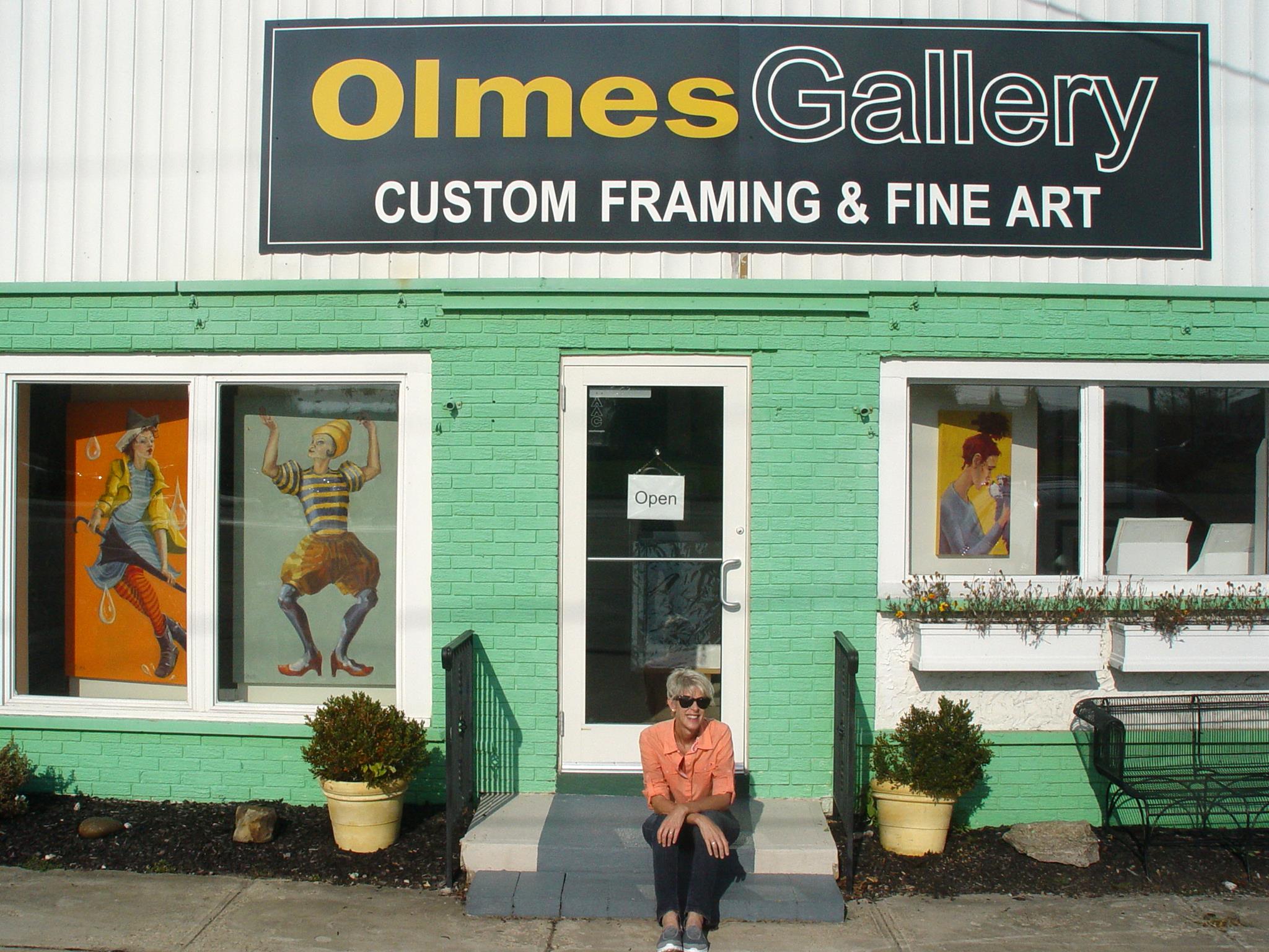 Olmes Gallery