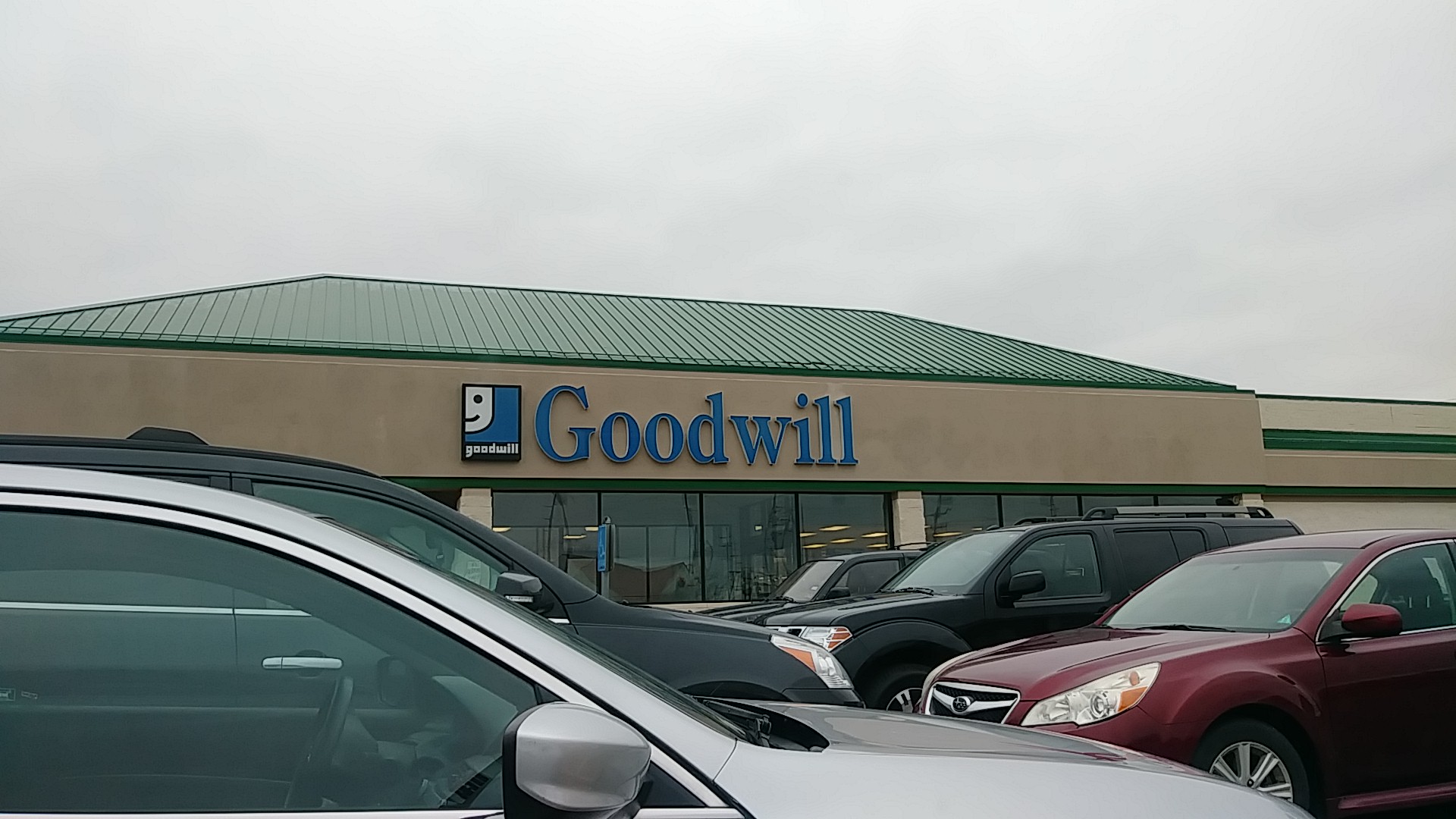 Fairfield Crossings Goodwill Store