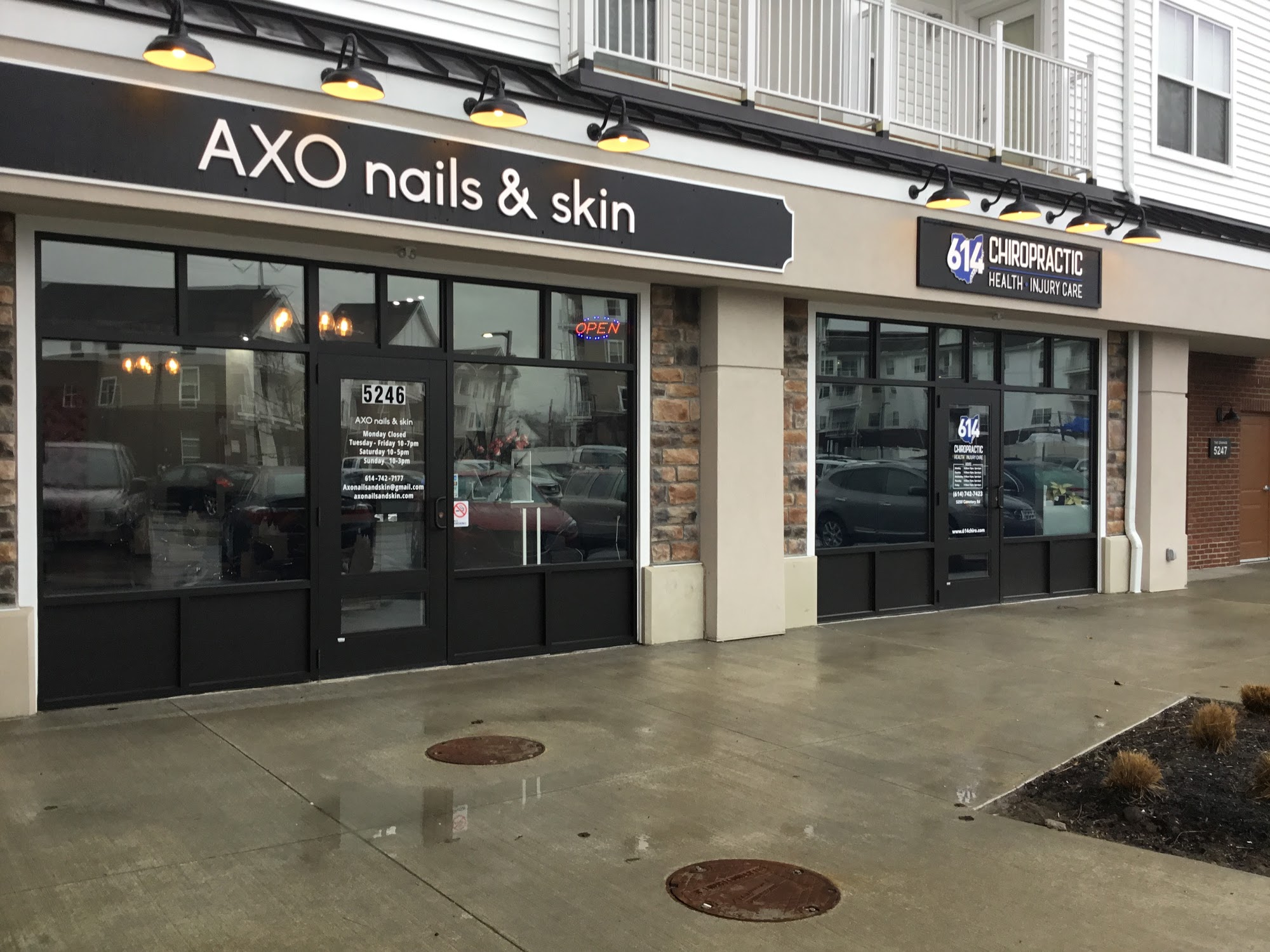AXO nails & skin