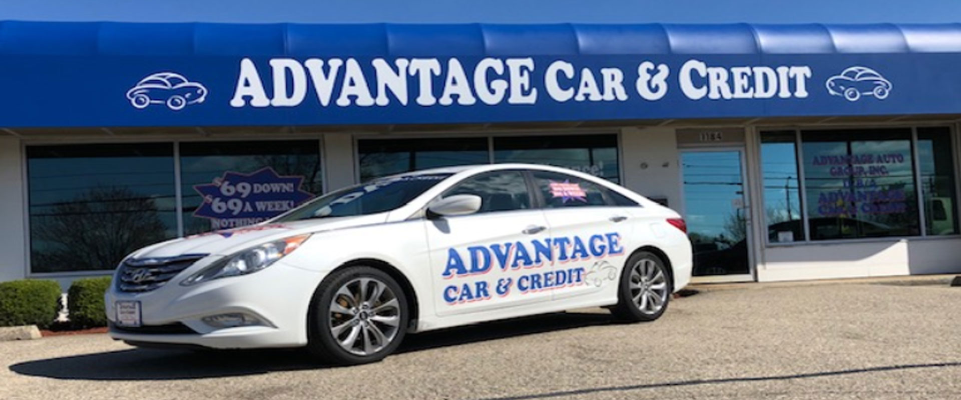 Advantage Car & Credit Xenia