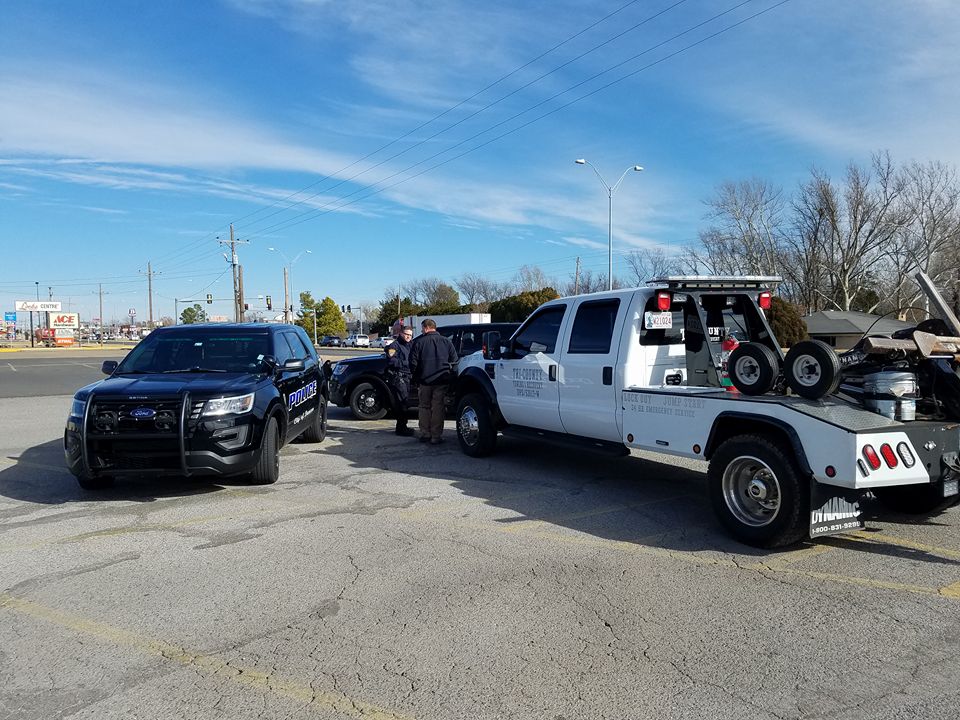 Tri-County Towing & Recovery LLC