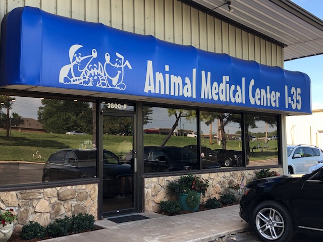 Animal Medical Center I-35