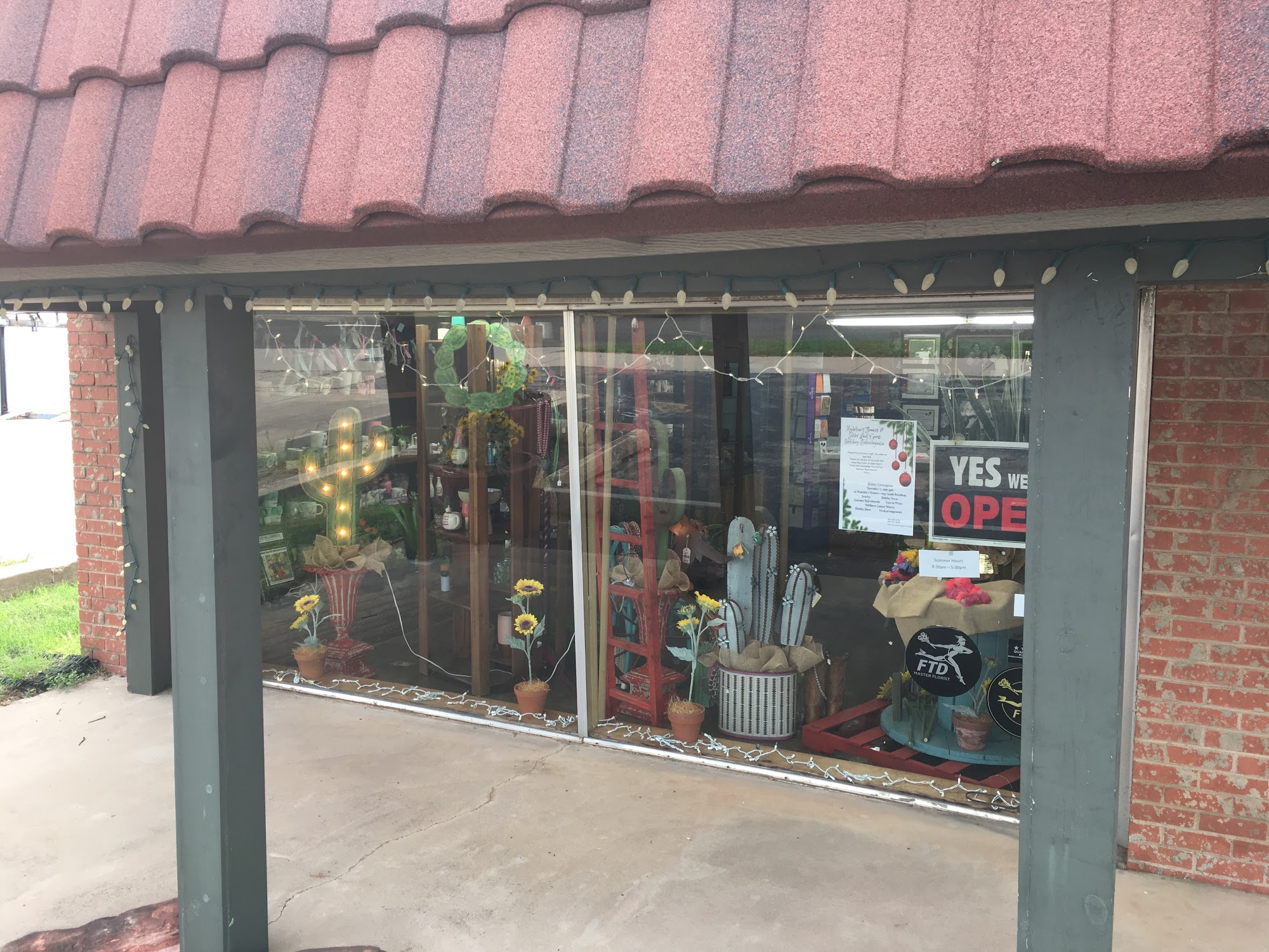 Madeline's Flower Shop & Greenhouse
