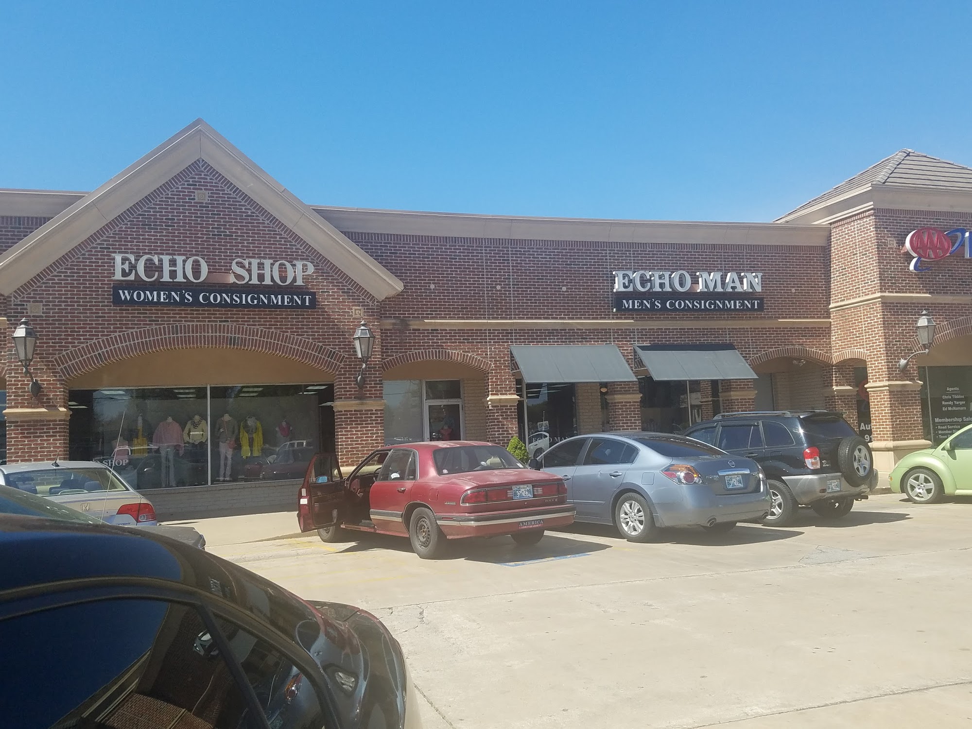 Echo Shop