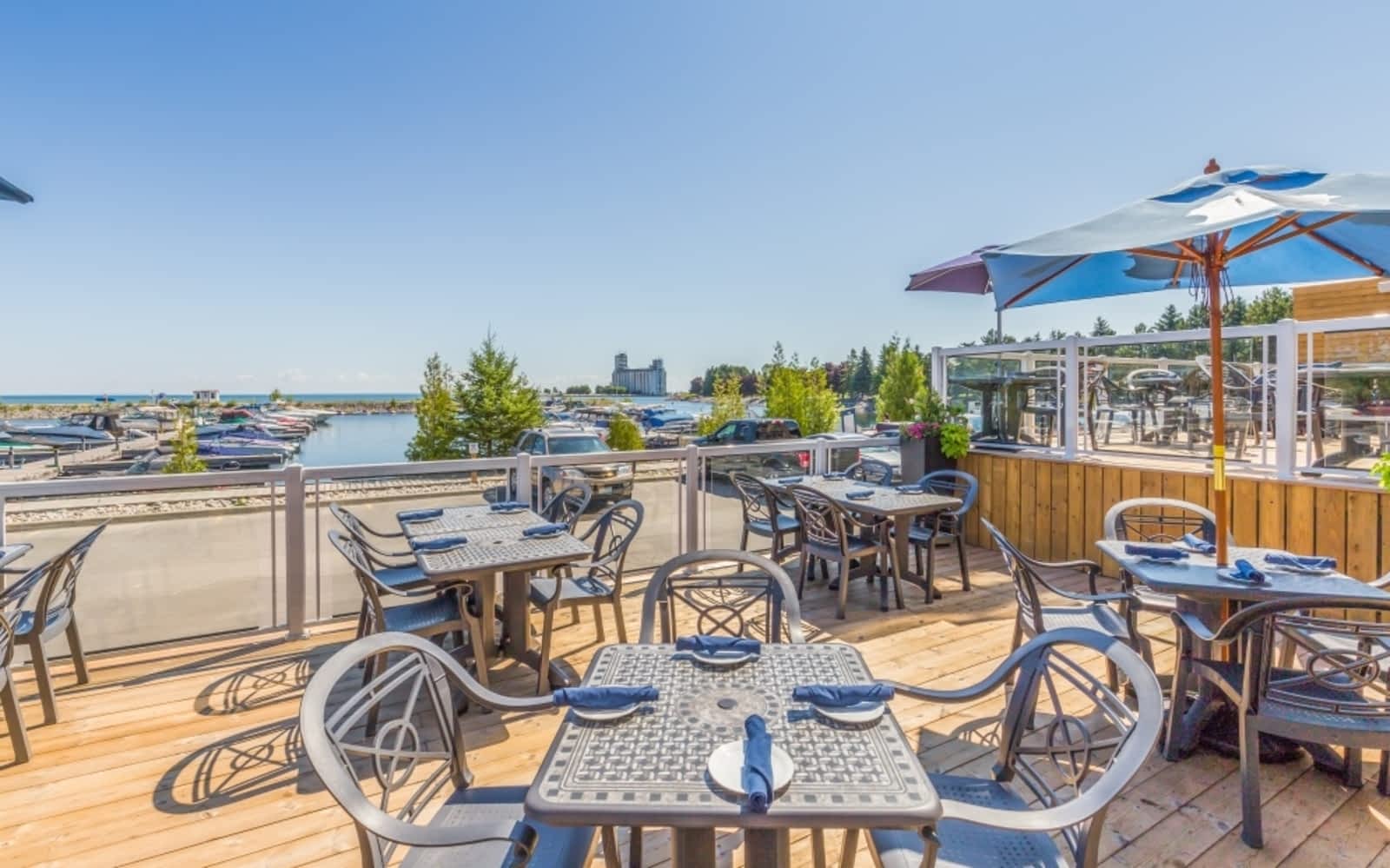 Photo credit: yellowpages.ca