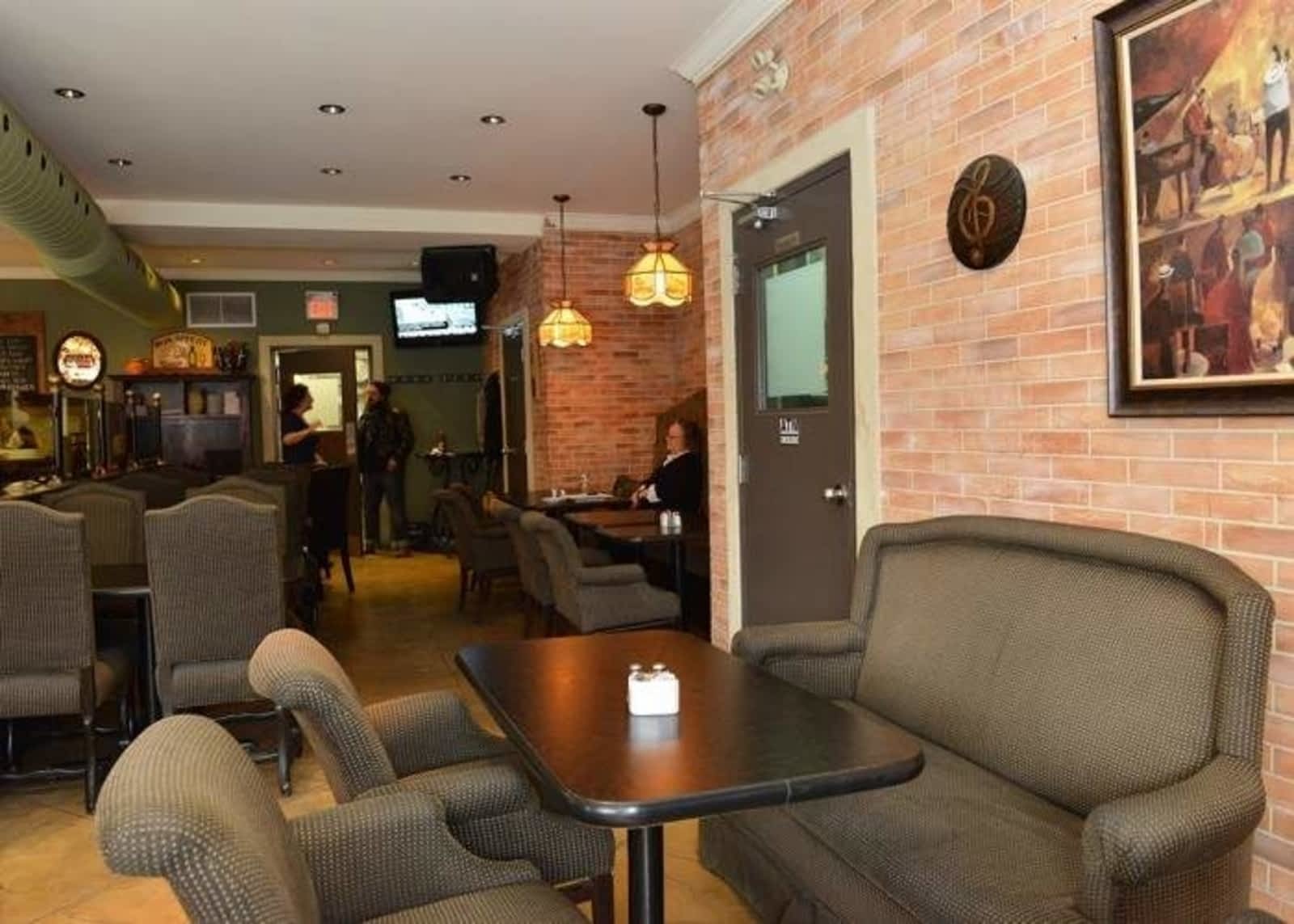 Photo credit: yellowpages.ca