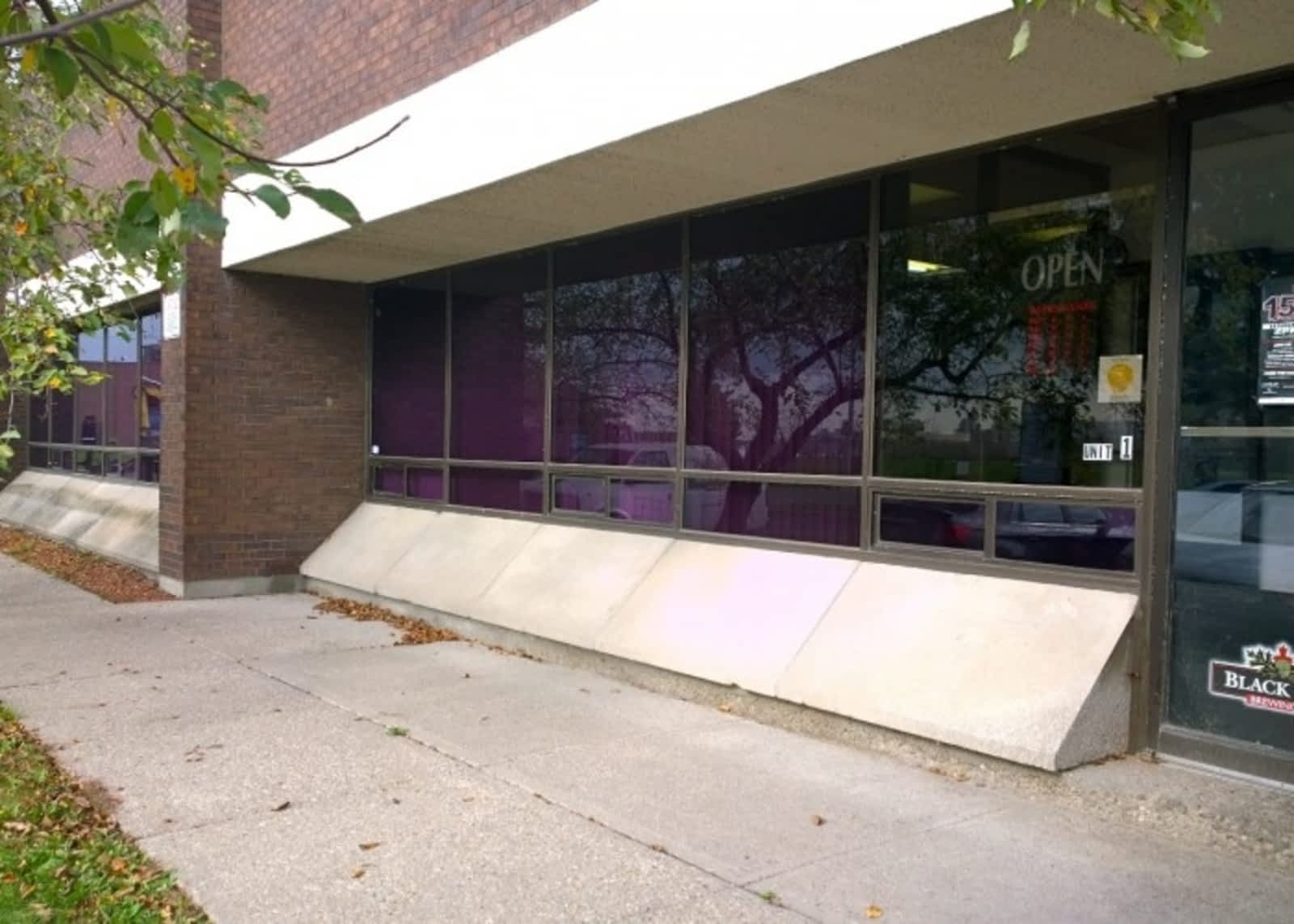Photo credit: yellowpages.ca