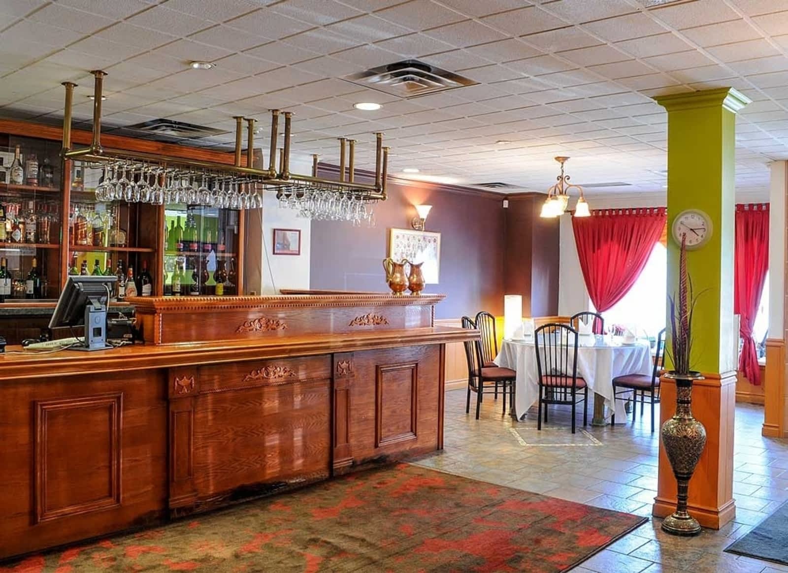 Photo credit: yellowpages.ca