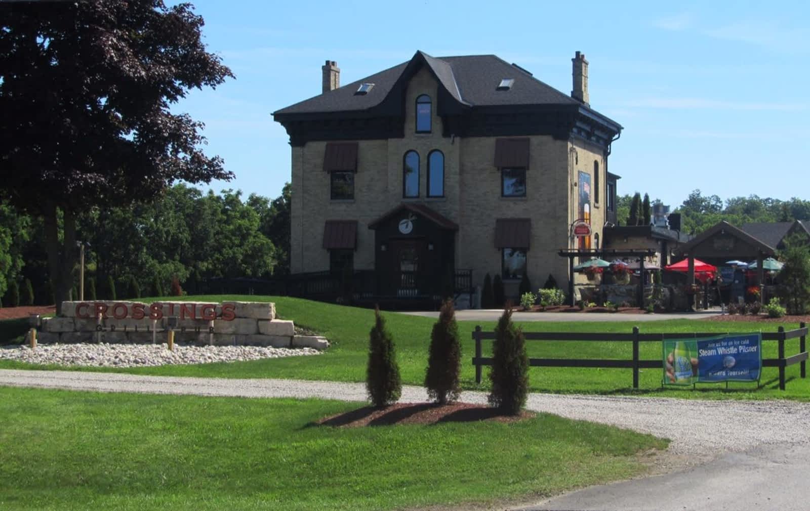 Photo credit: yellowpages.ca