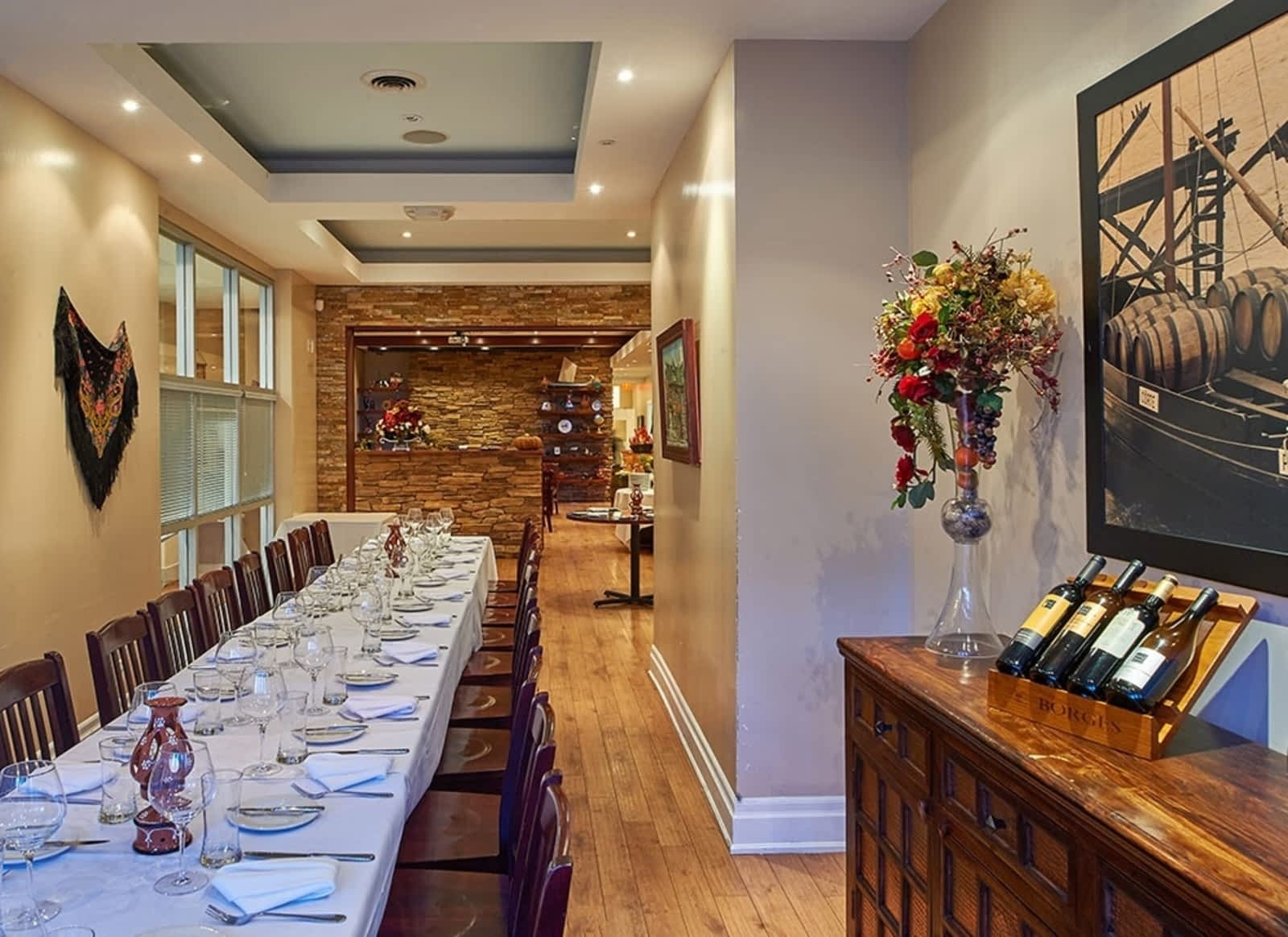 Photo credit: yellowpages.ca