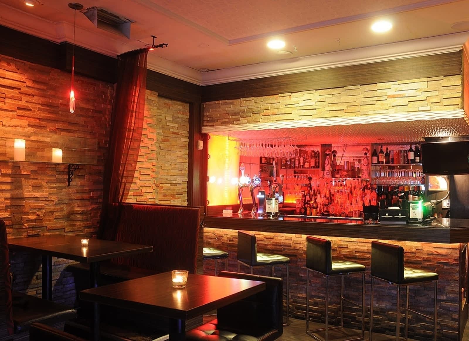 Photo credit: yellowpages.ca