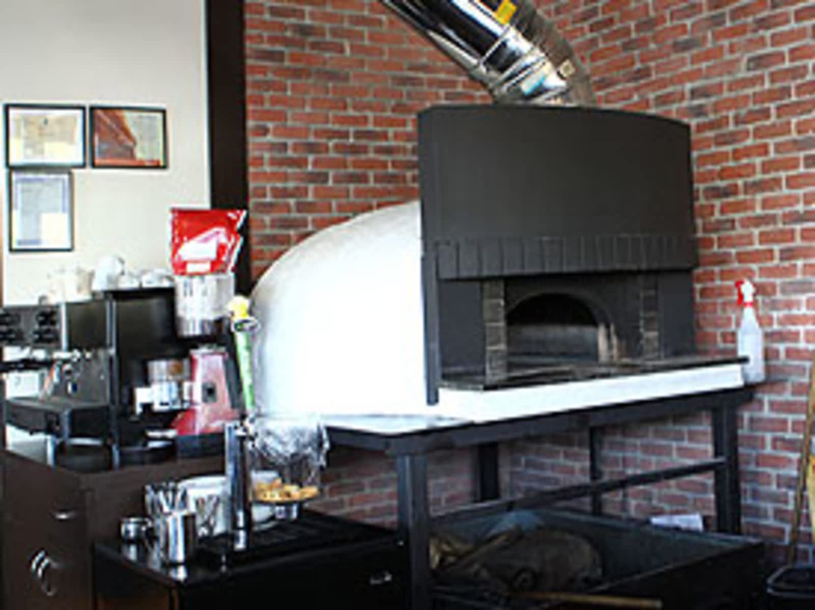 Photo credit: yellowpages.ca