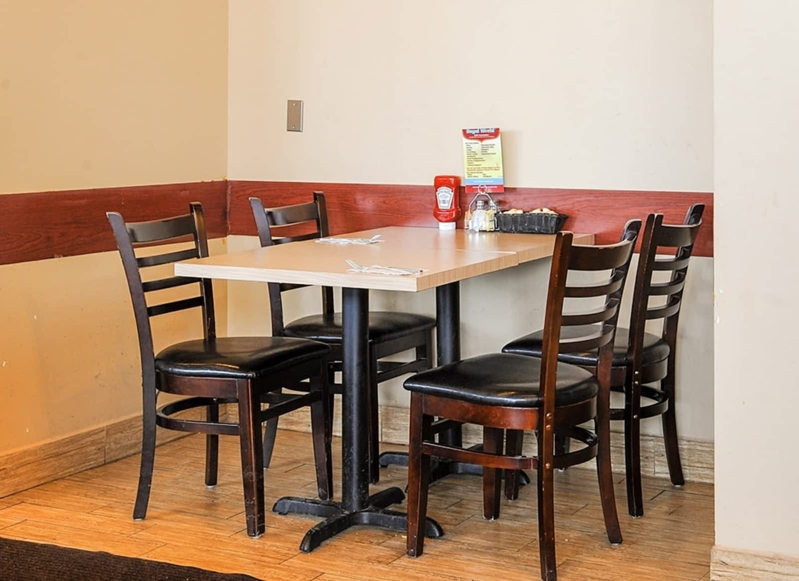 Photo credit: yellowpages.ca