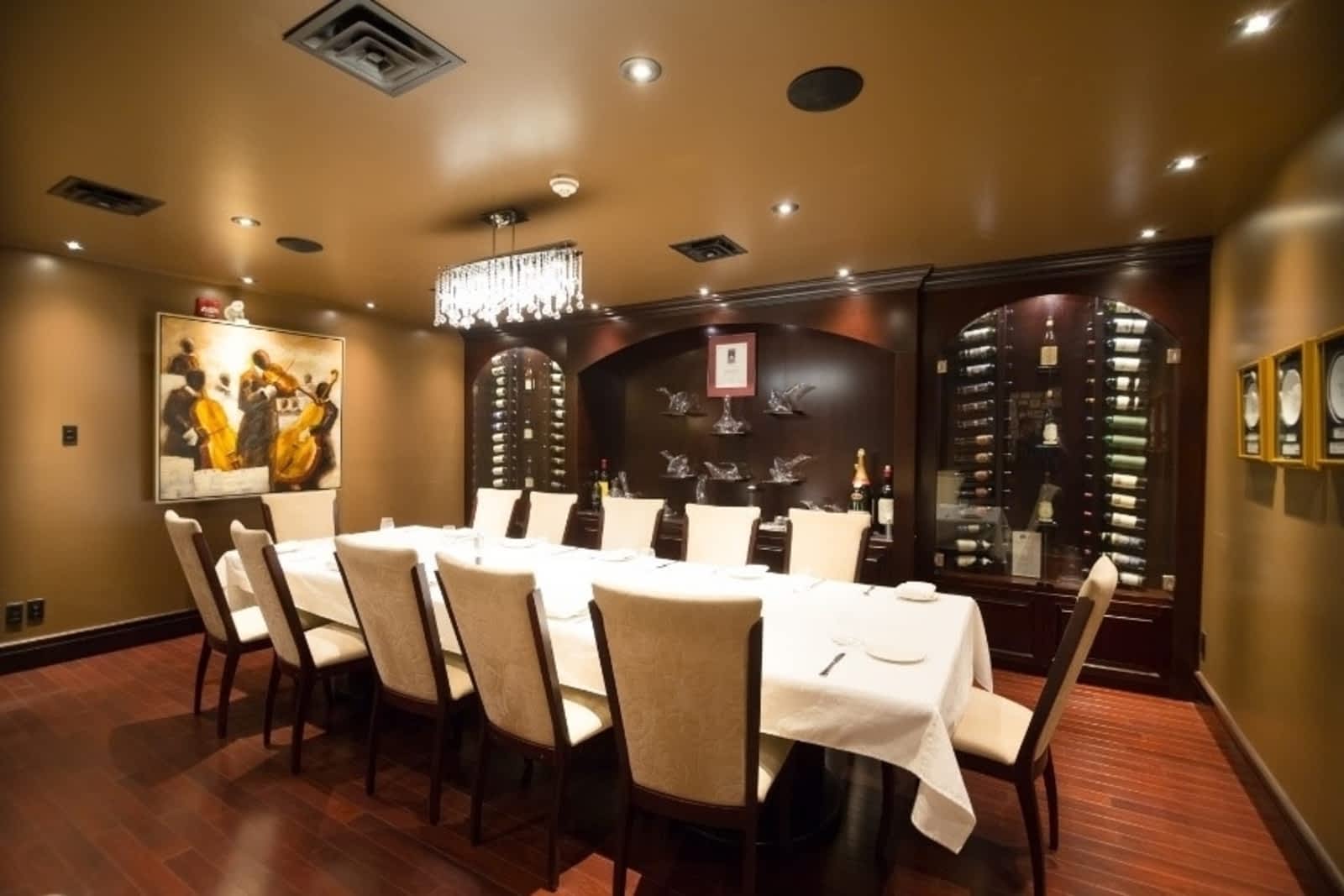 Photo credit: yellowpages.ca