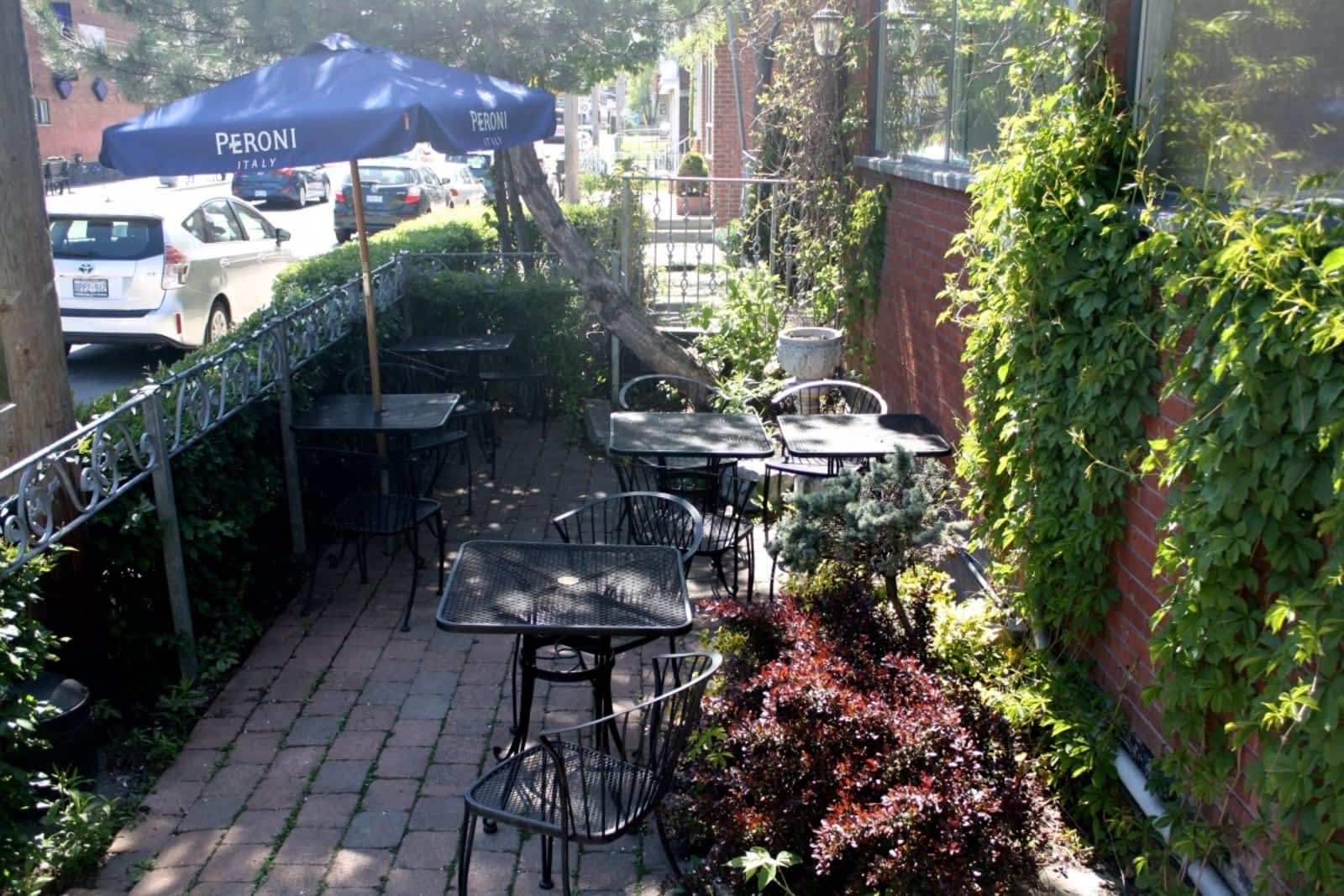 Photo credit: yellowpages.ca