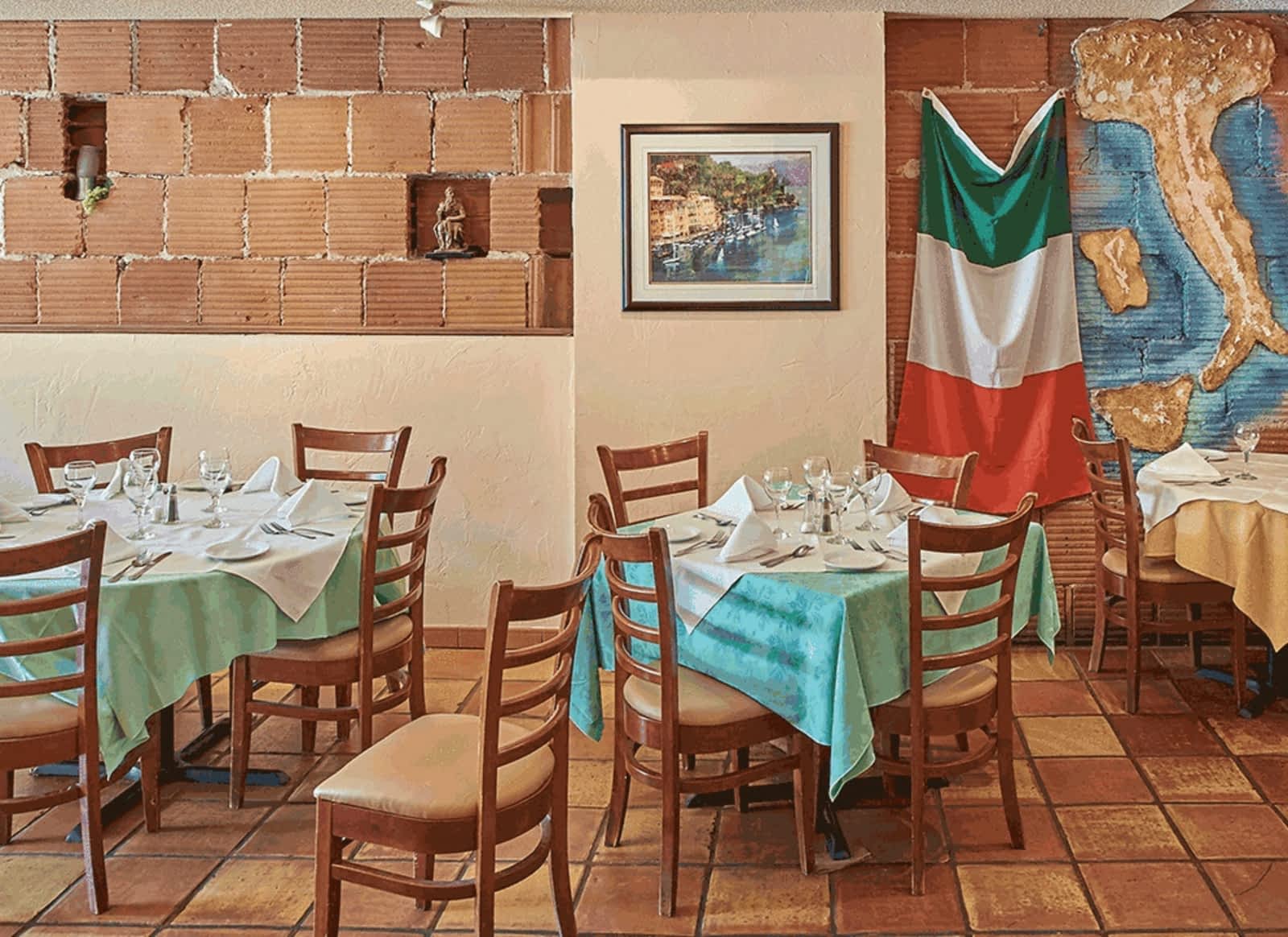 Photo credit: yellowpages.ca