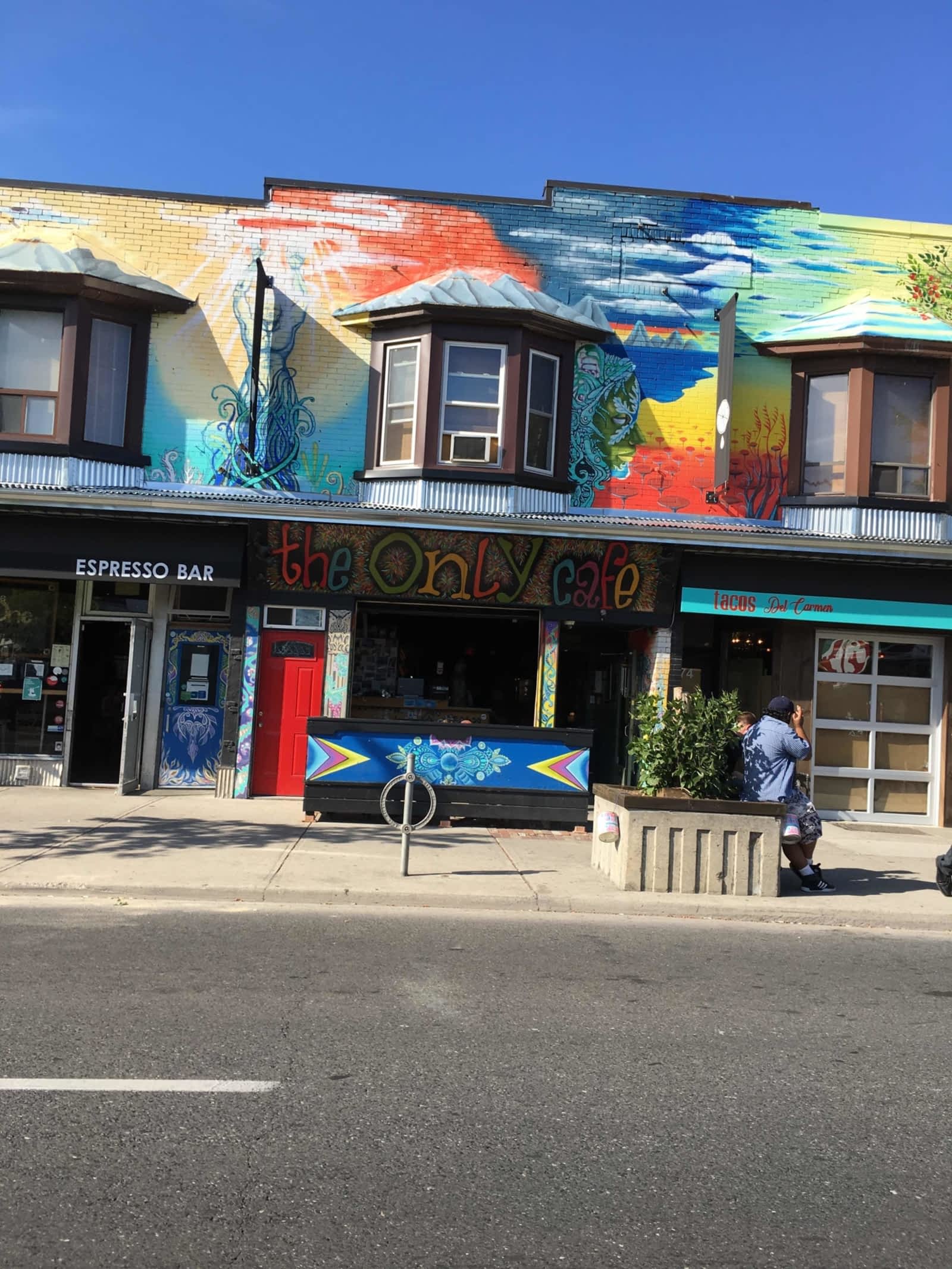 Photo credit: yellowpages.ca