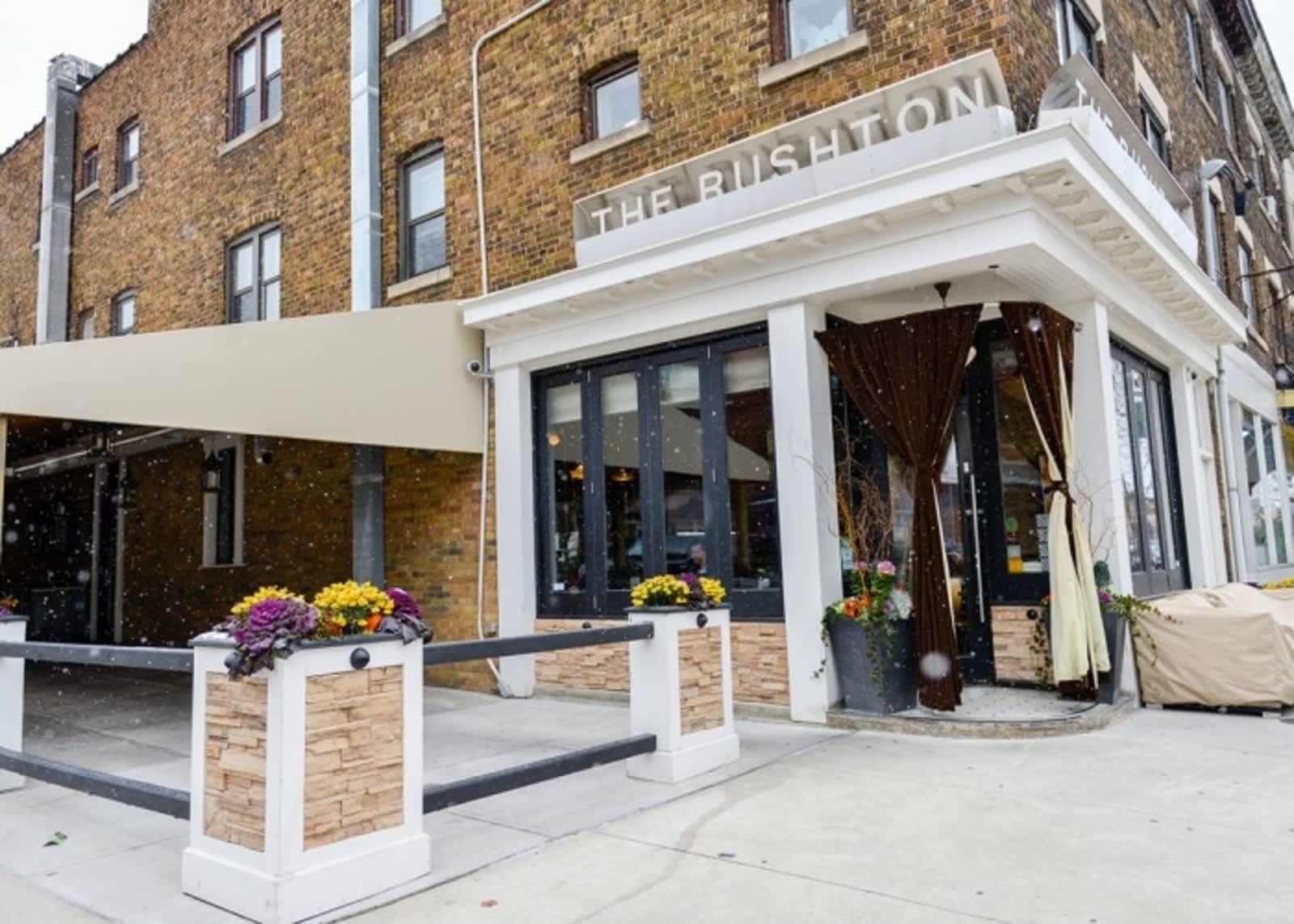 Photo credit: yellowpages.ca