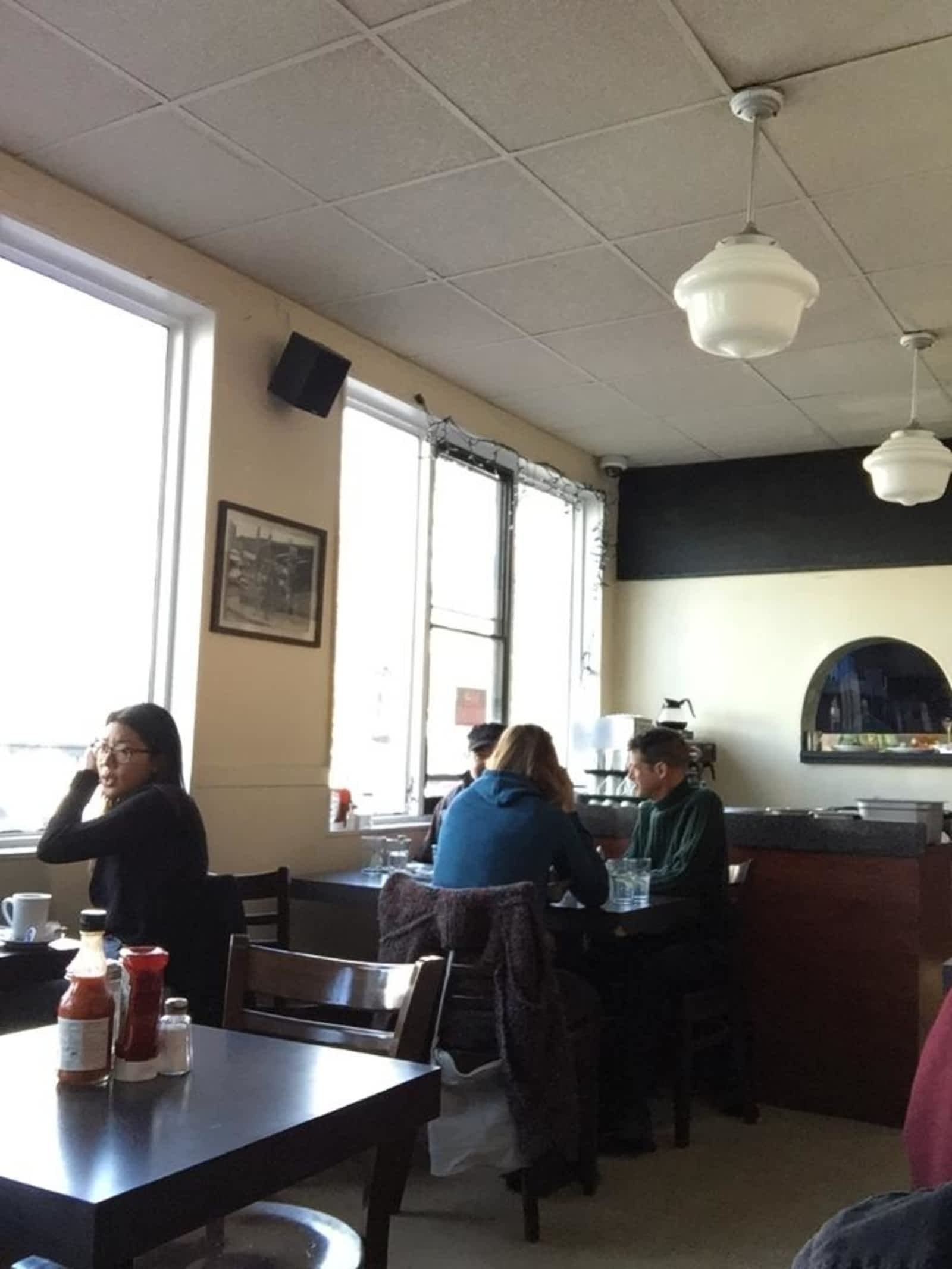 Photo credit: yellowpages.ca