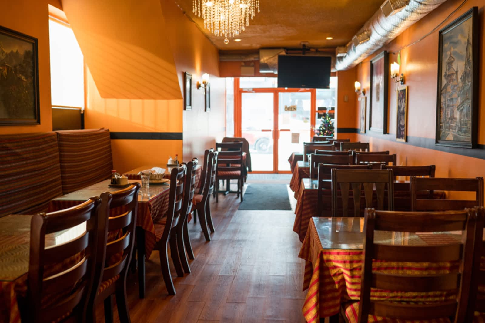 Photo credit: yellowpages.ca