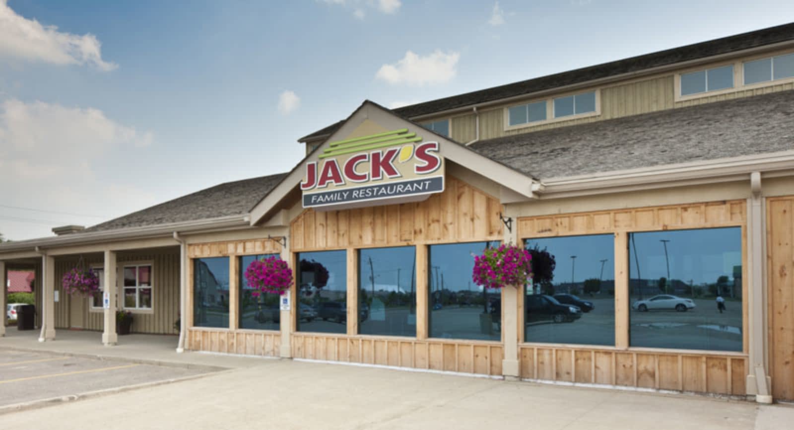 Photo credit: yellowpages.ca