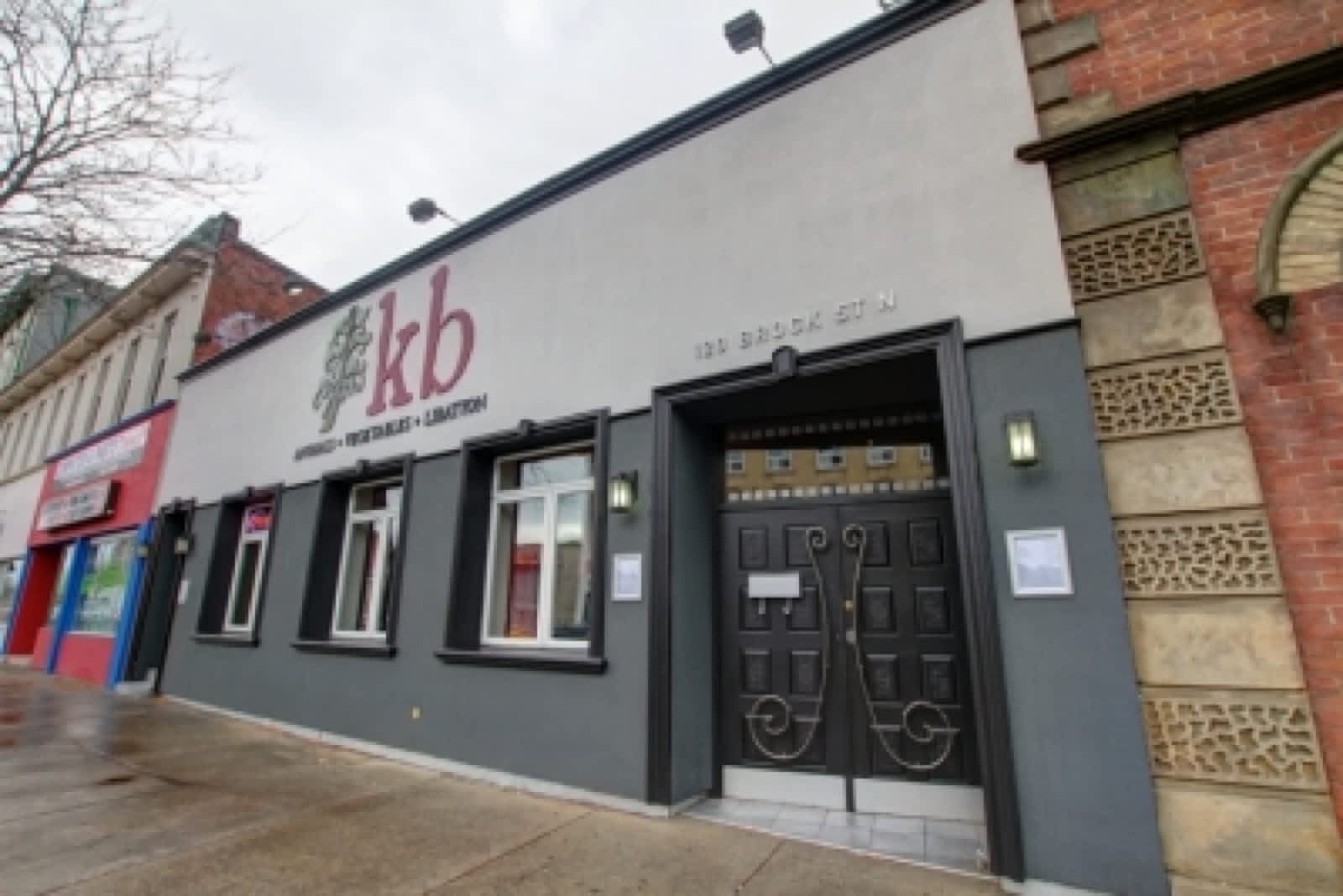 Photo credit: yellowpages.ca