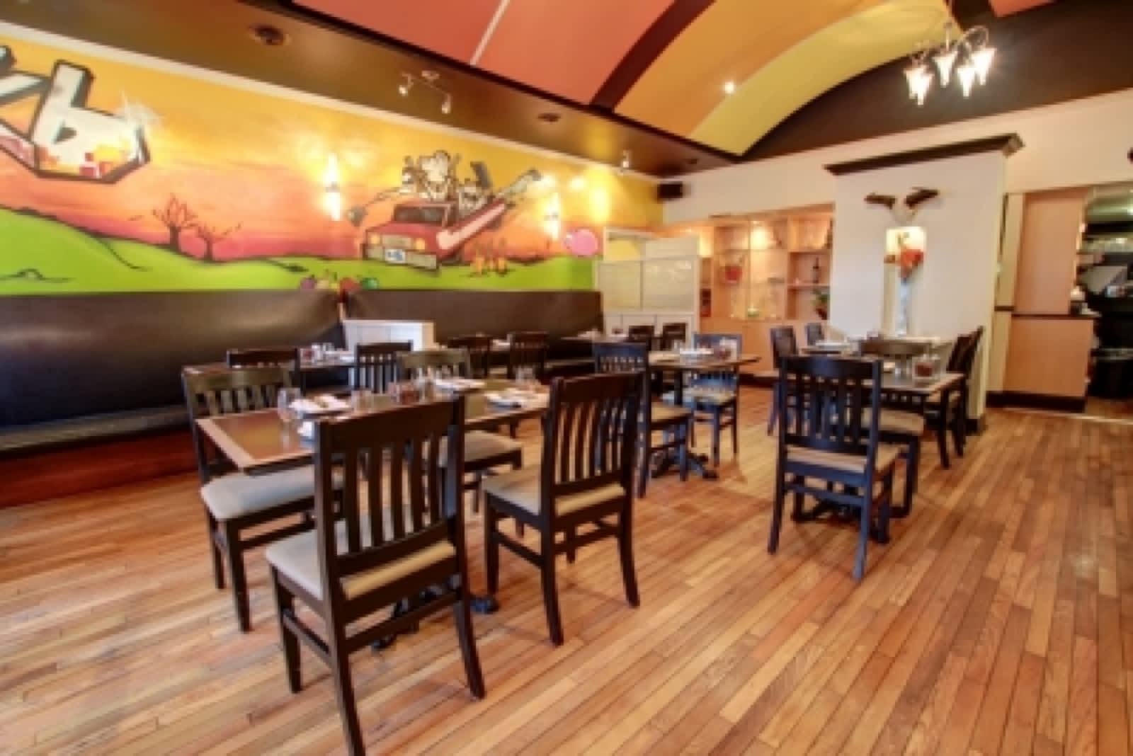 Photo credit: yellowpages.ca