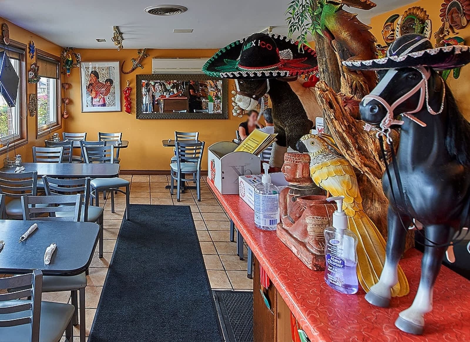 Photo credit: yellowpages.ca