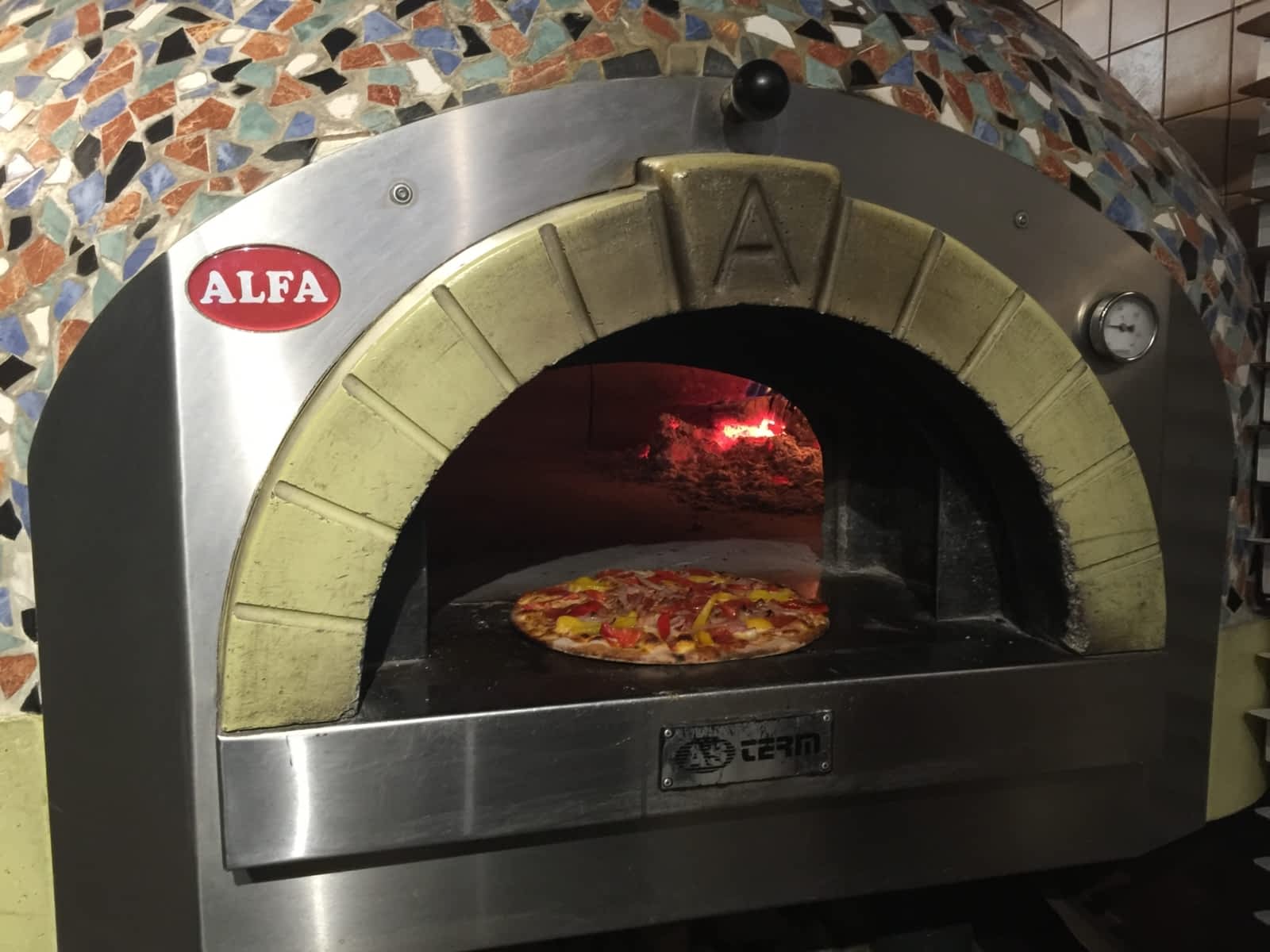 Photo credit: yellowpages.ca