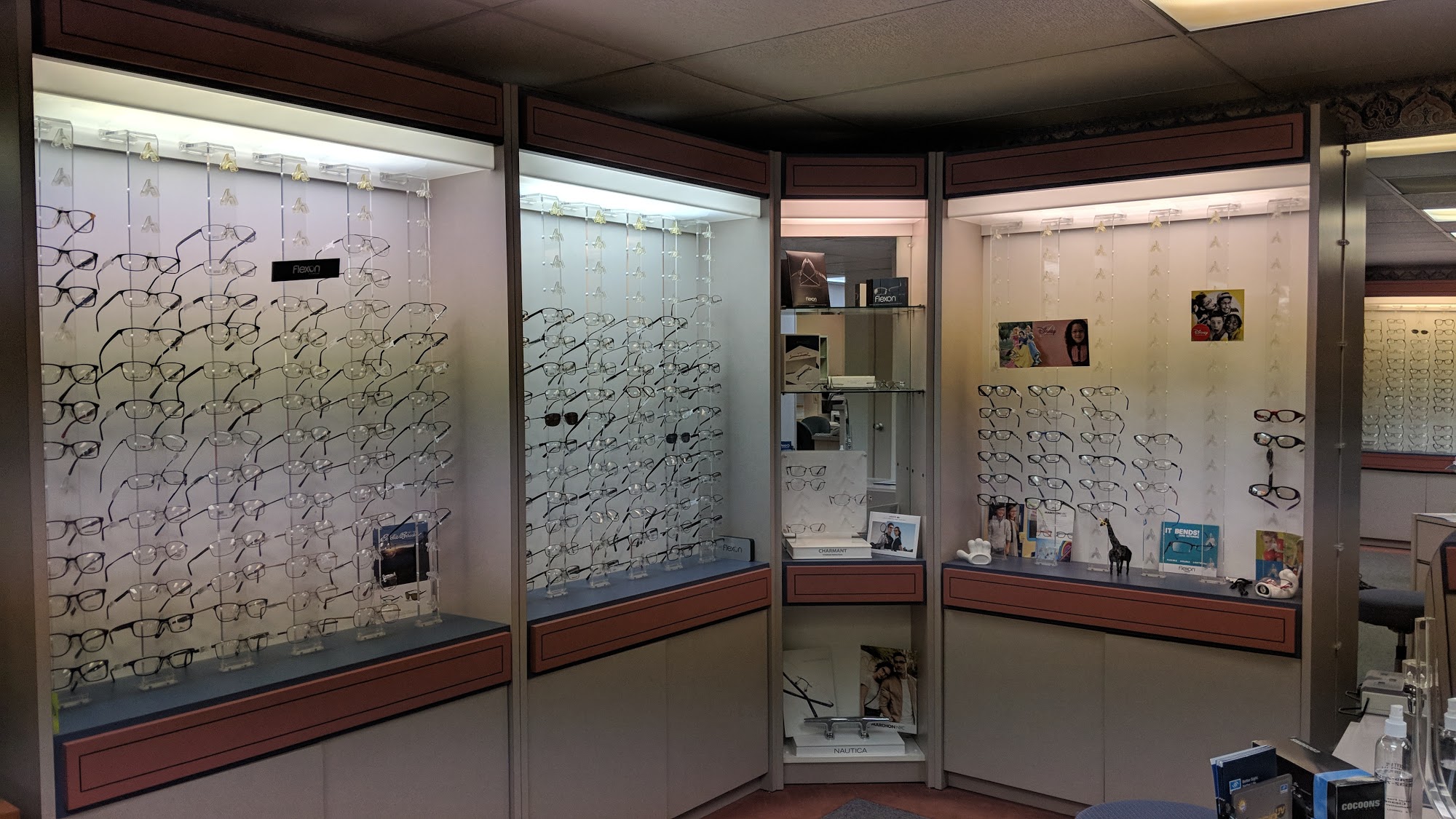 Vincett Eye Associates, LLC