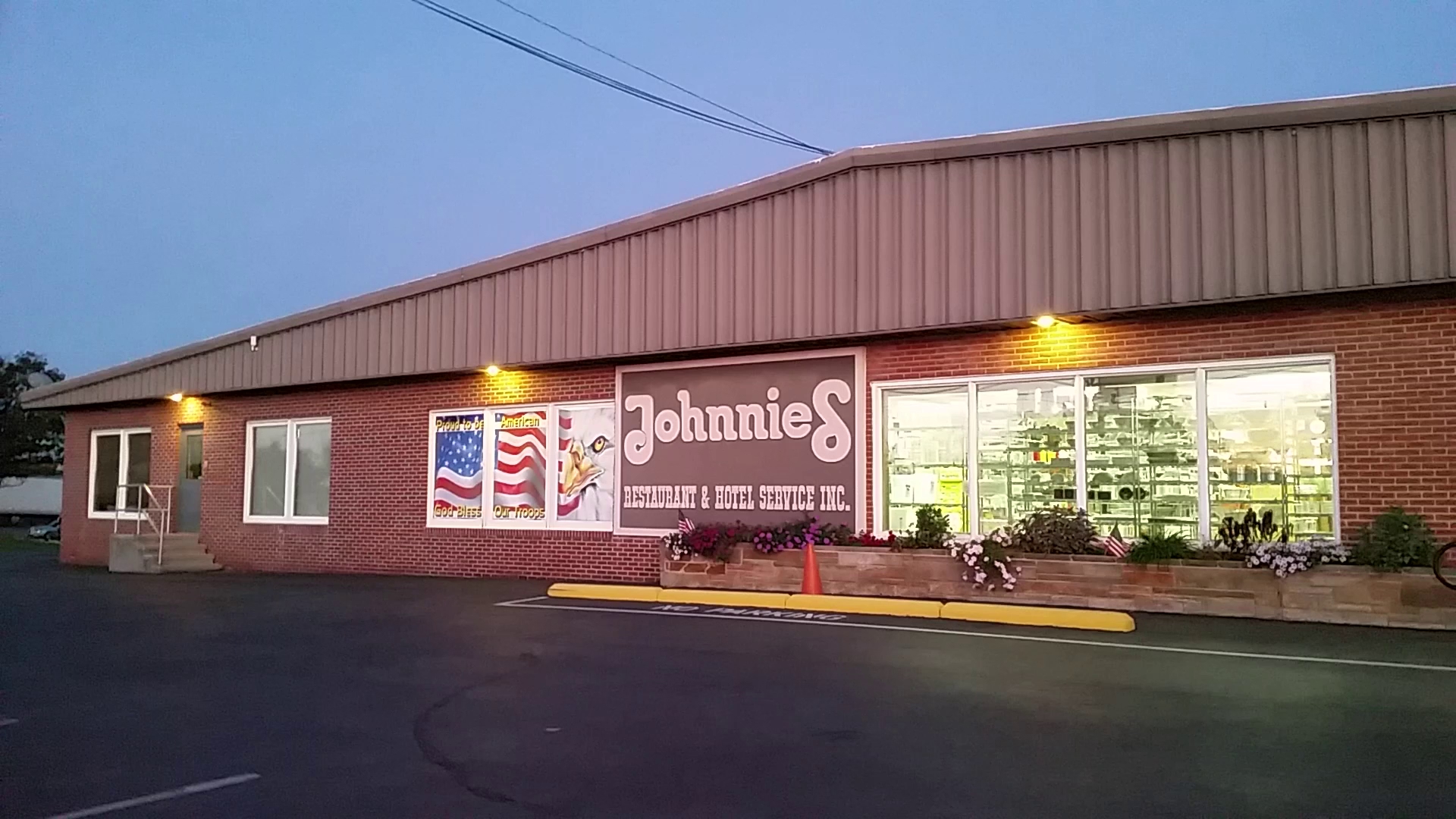 Johnnie's Restaurant & Hotel Service, Inc.