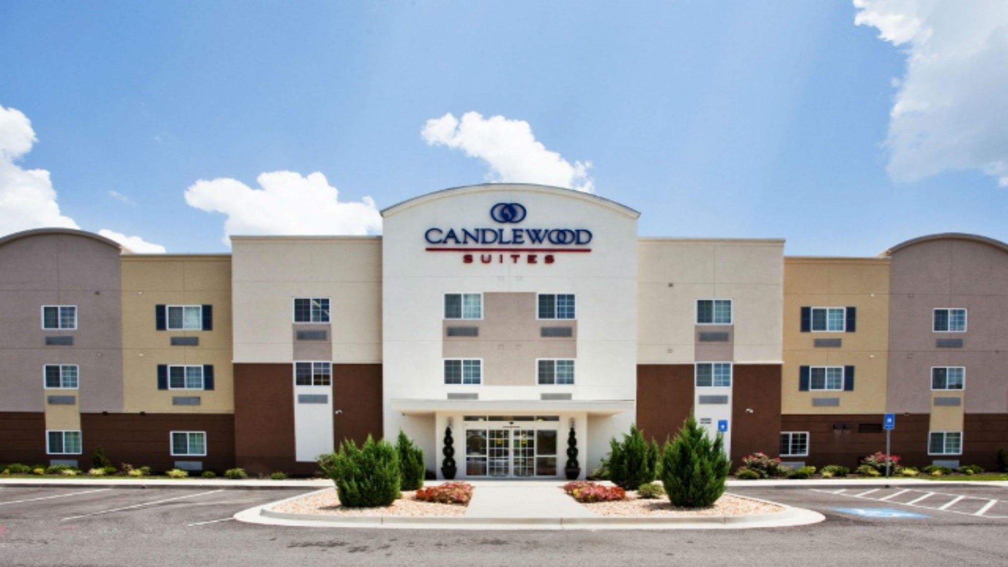 Candlewood Suites Erie, an IHG Hotel