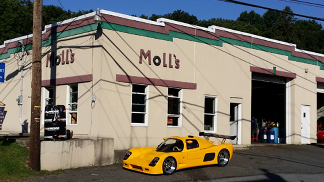 Moll's Garage Inc.