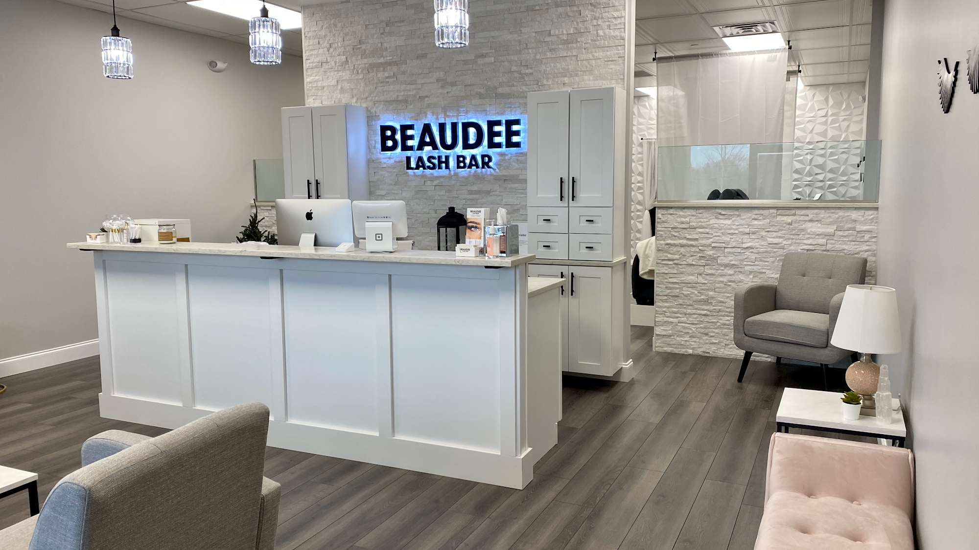 Beaudee Lash Bar