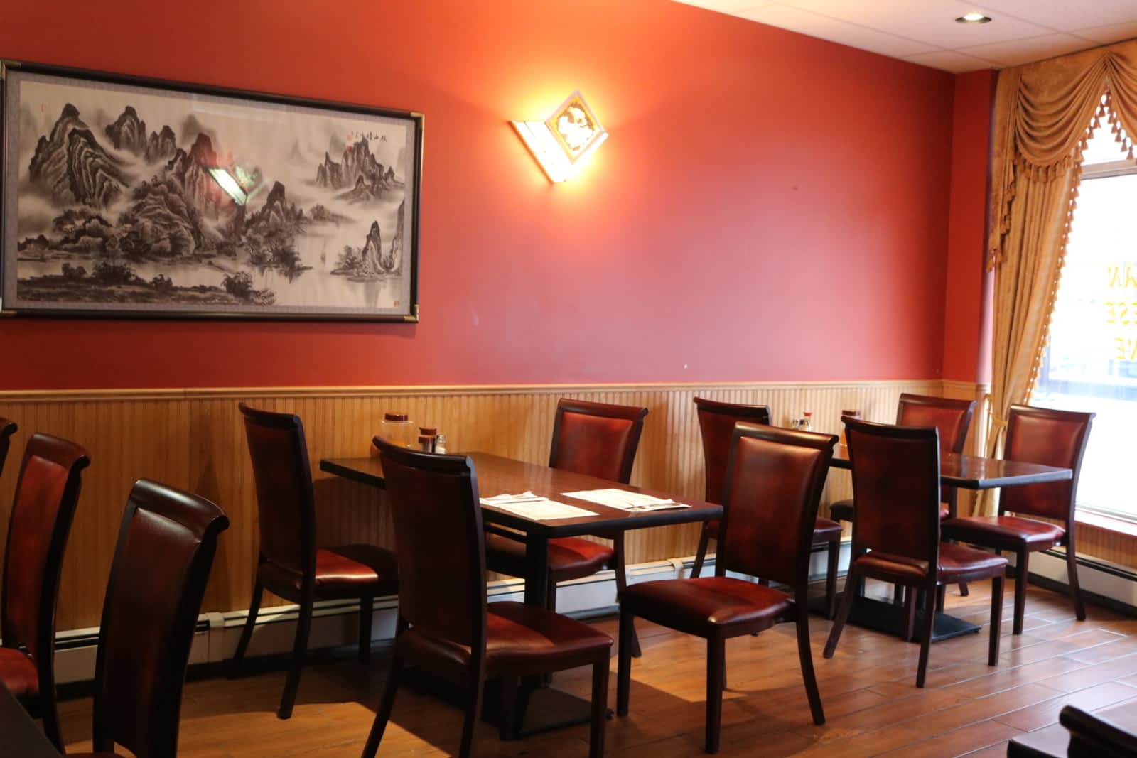 Photo credit: yellowpages.ca