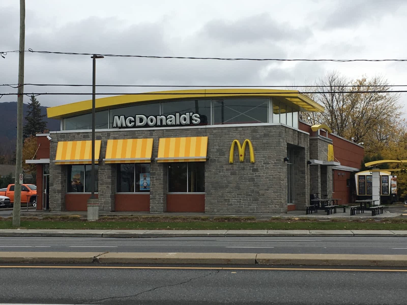 Photo credit: yellowpages.ca