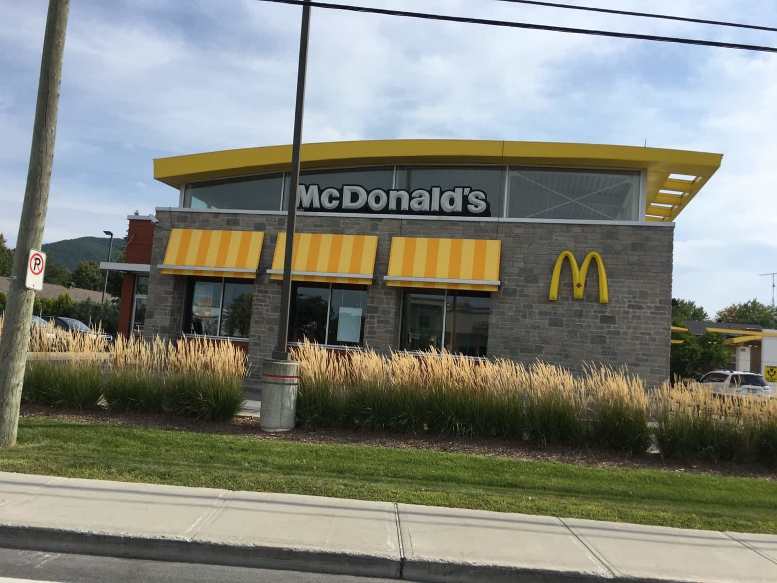 Photo credit: yellowpages.ca