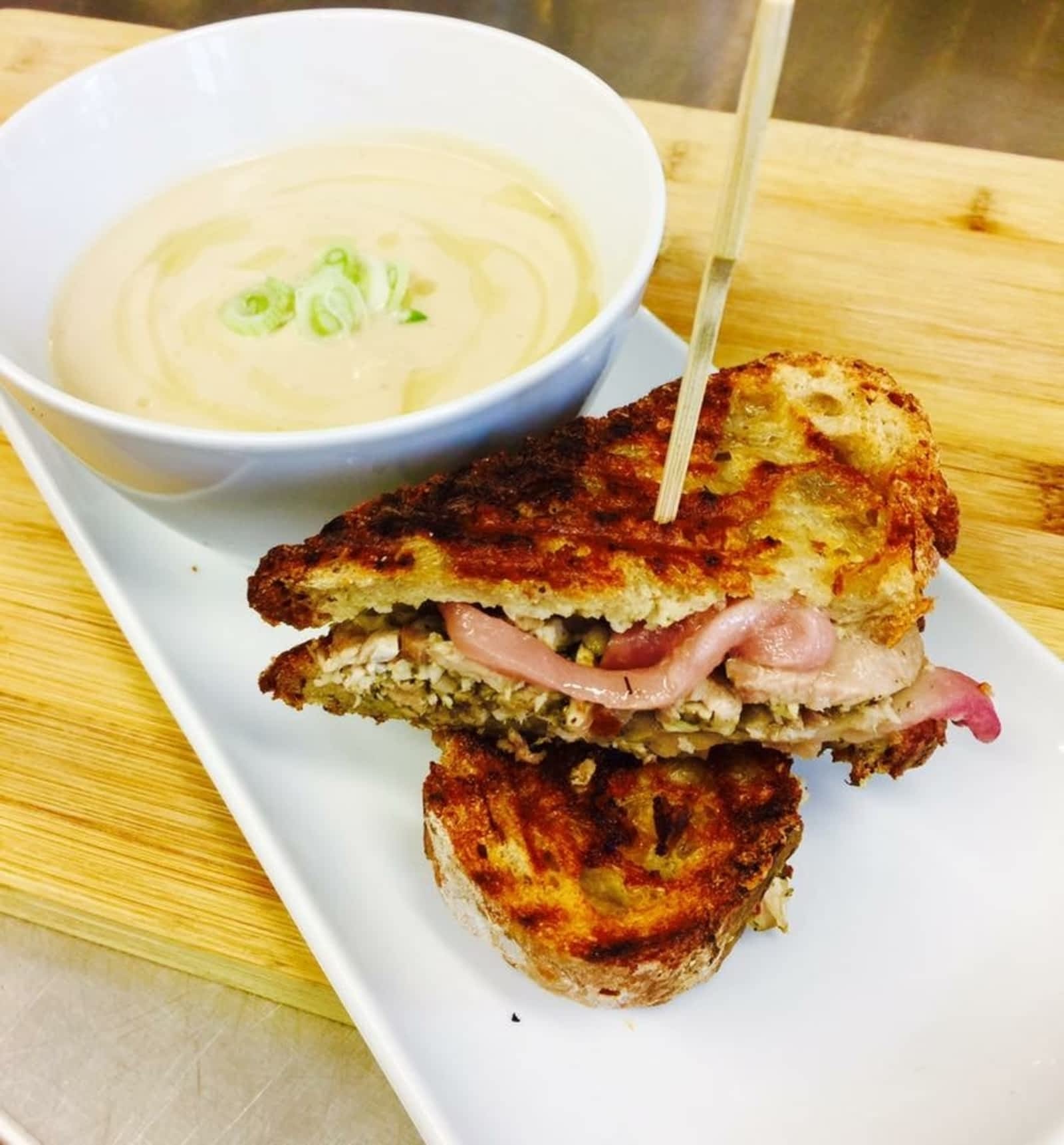 Photo credit: yellowpages.ca