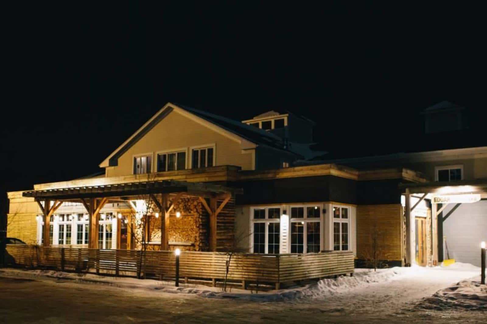 Photo credit: yellowpages.ca