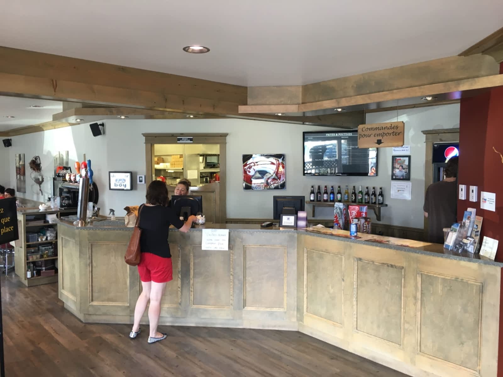 Photo credit: yellowpages.ca