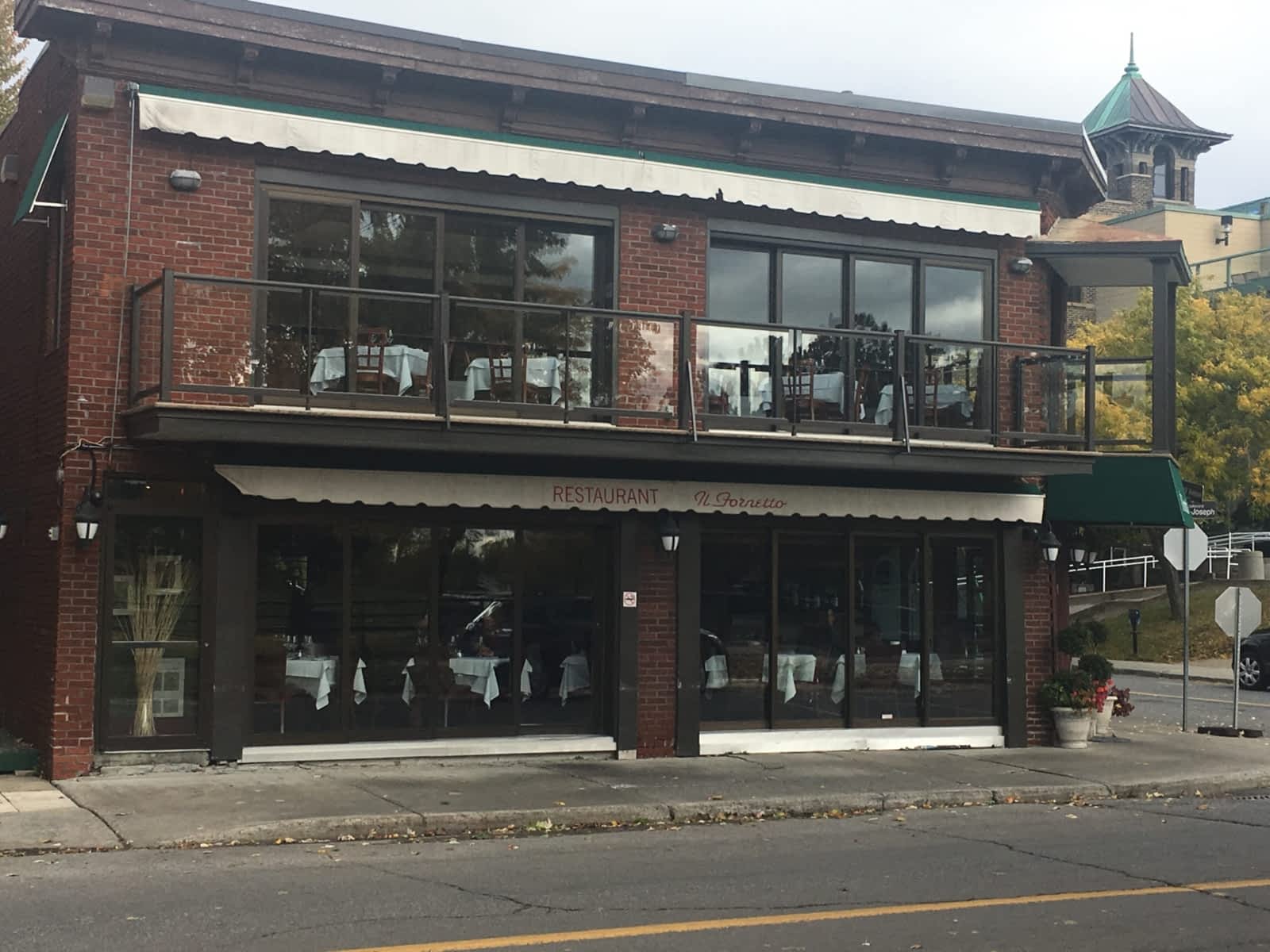 Photo credit: yellowpages.ca