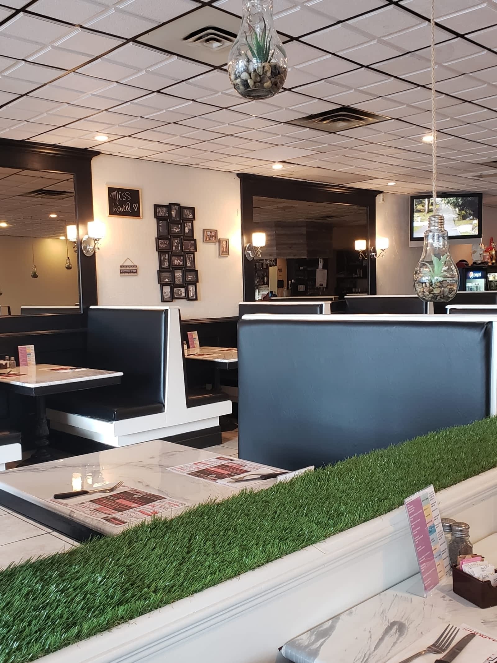 Photo credit: yellowpages.ca