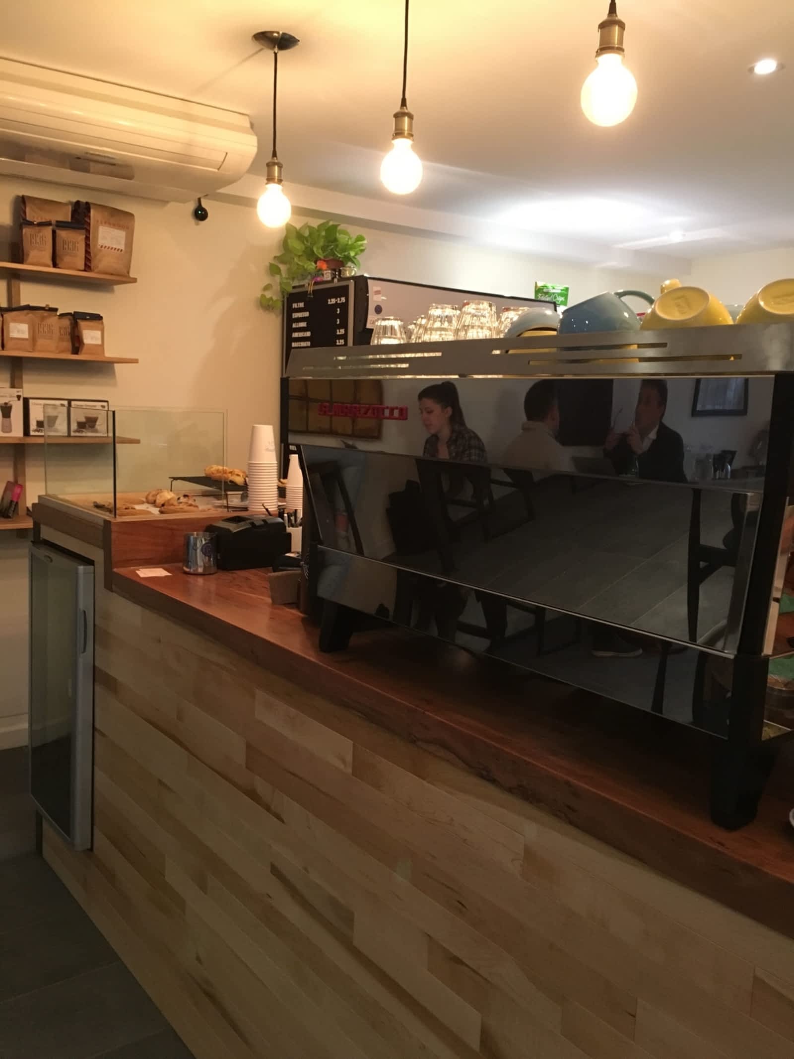 Photo credit: yellowpages.ca