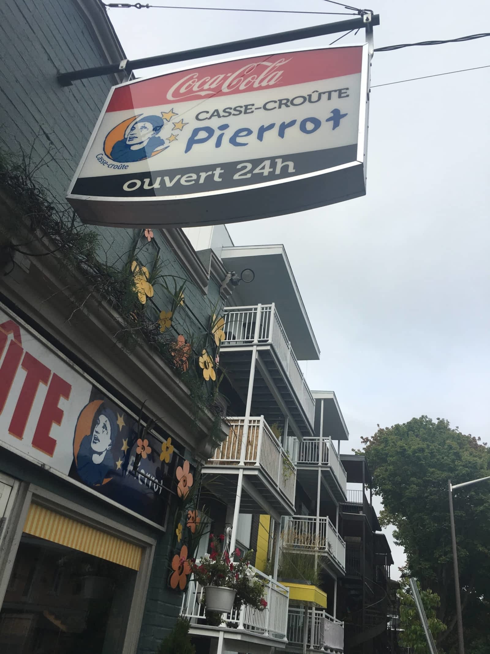 Photo credit: yellowpages.ca