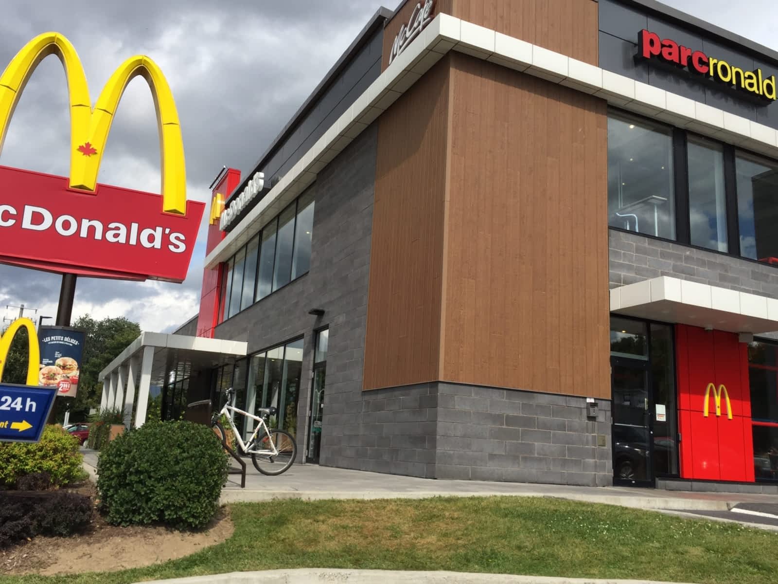 Photo credit: yellowpages.ca