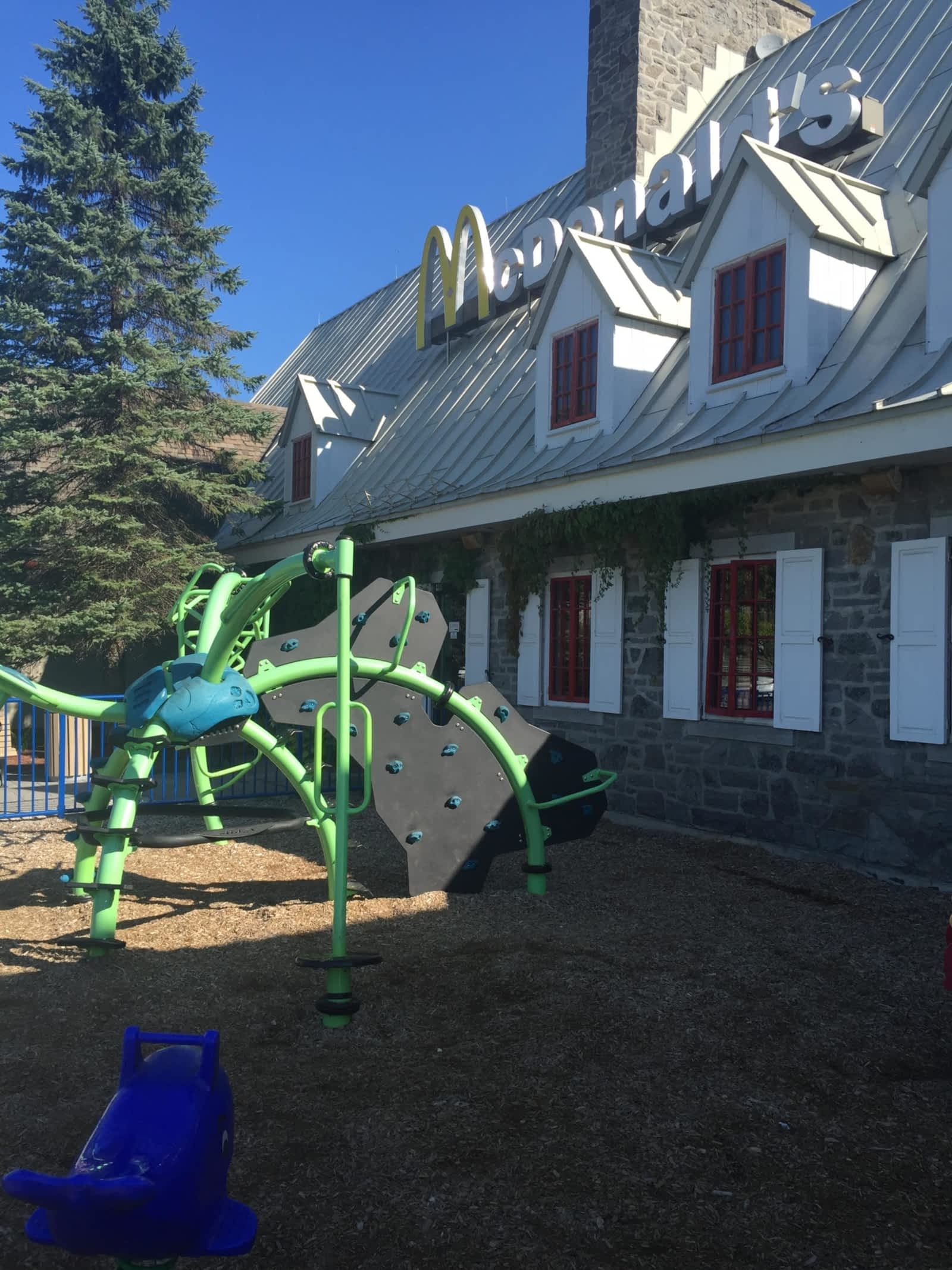 Photo credit: yellowpages.ca