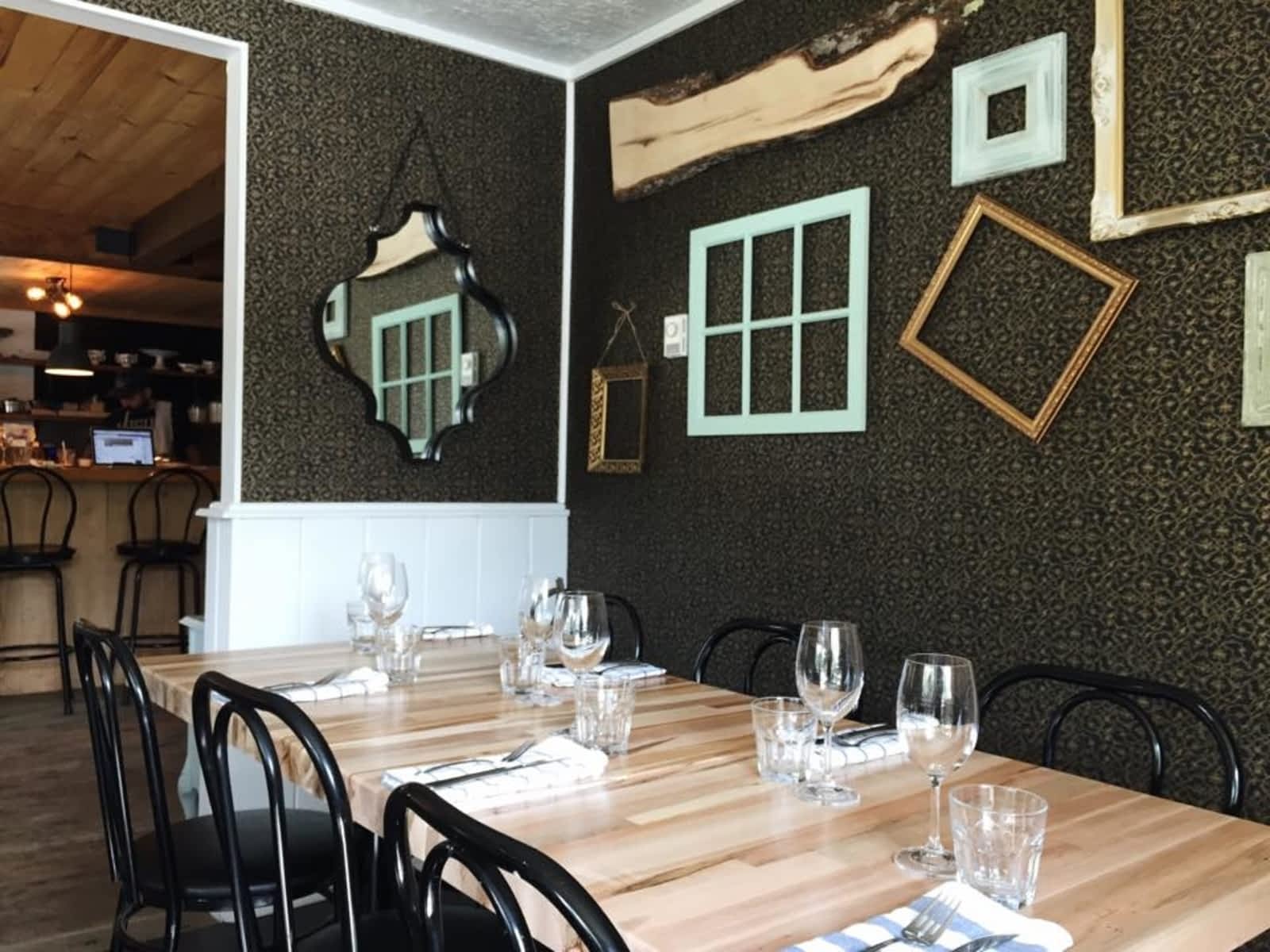 Photo credit: yellowpages.ca