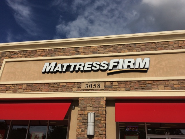 Mattress Firm CFT Retail Plaza