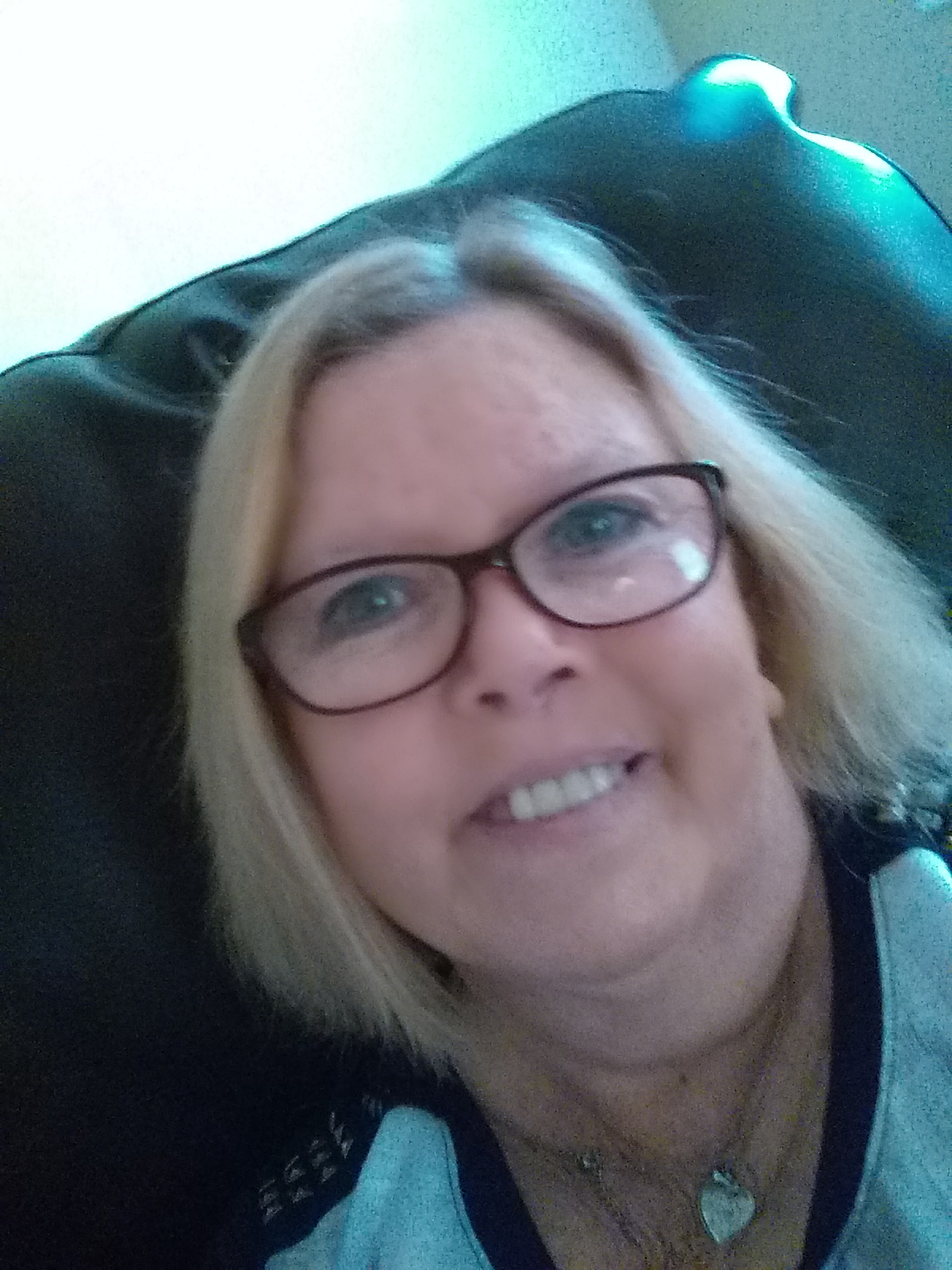 Zeagler Amanda DVM Savannah