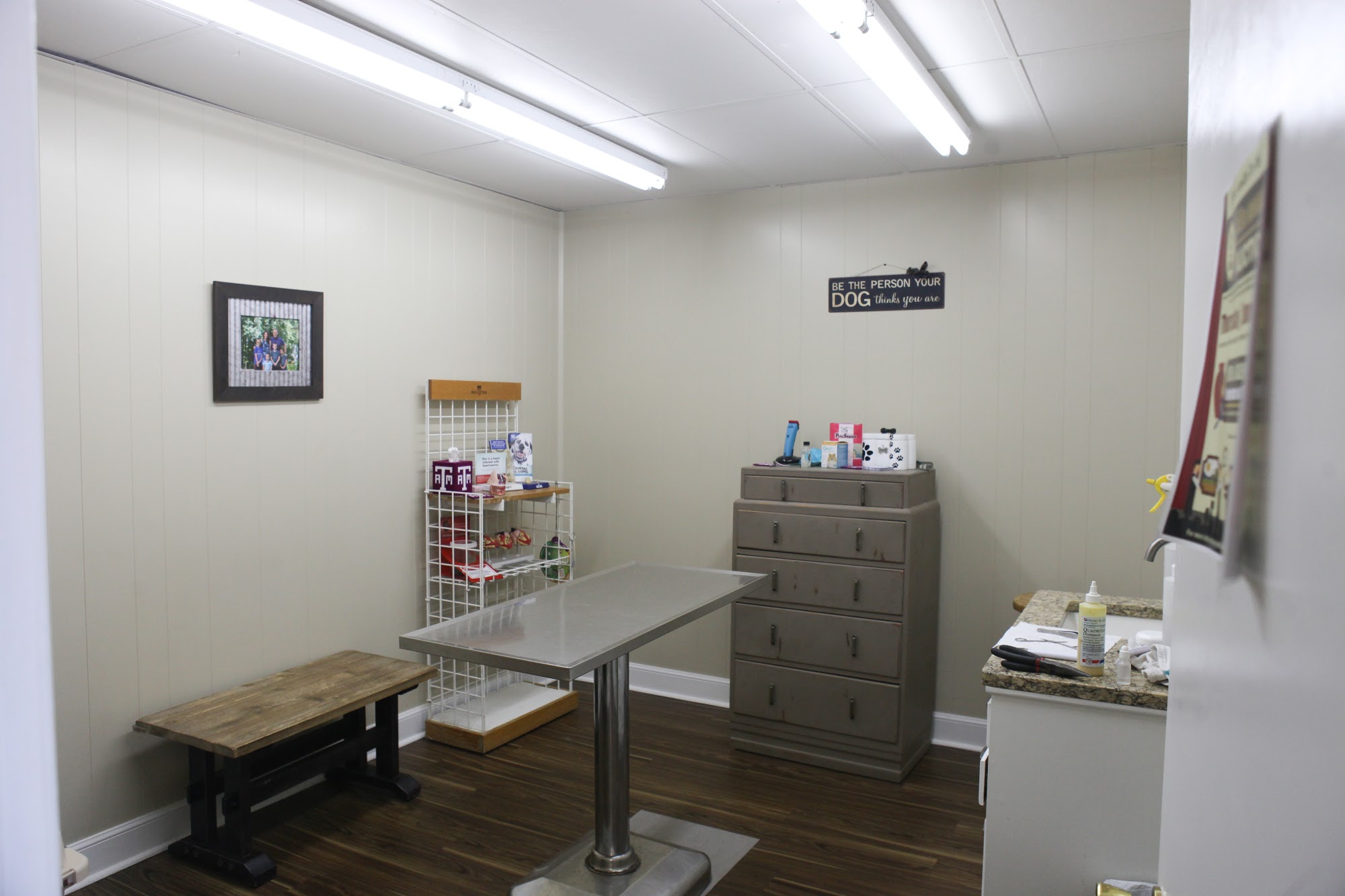 Brookhollow Animal Clinic
